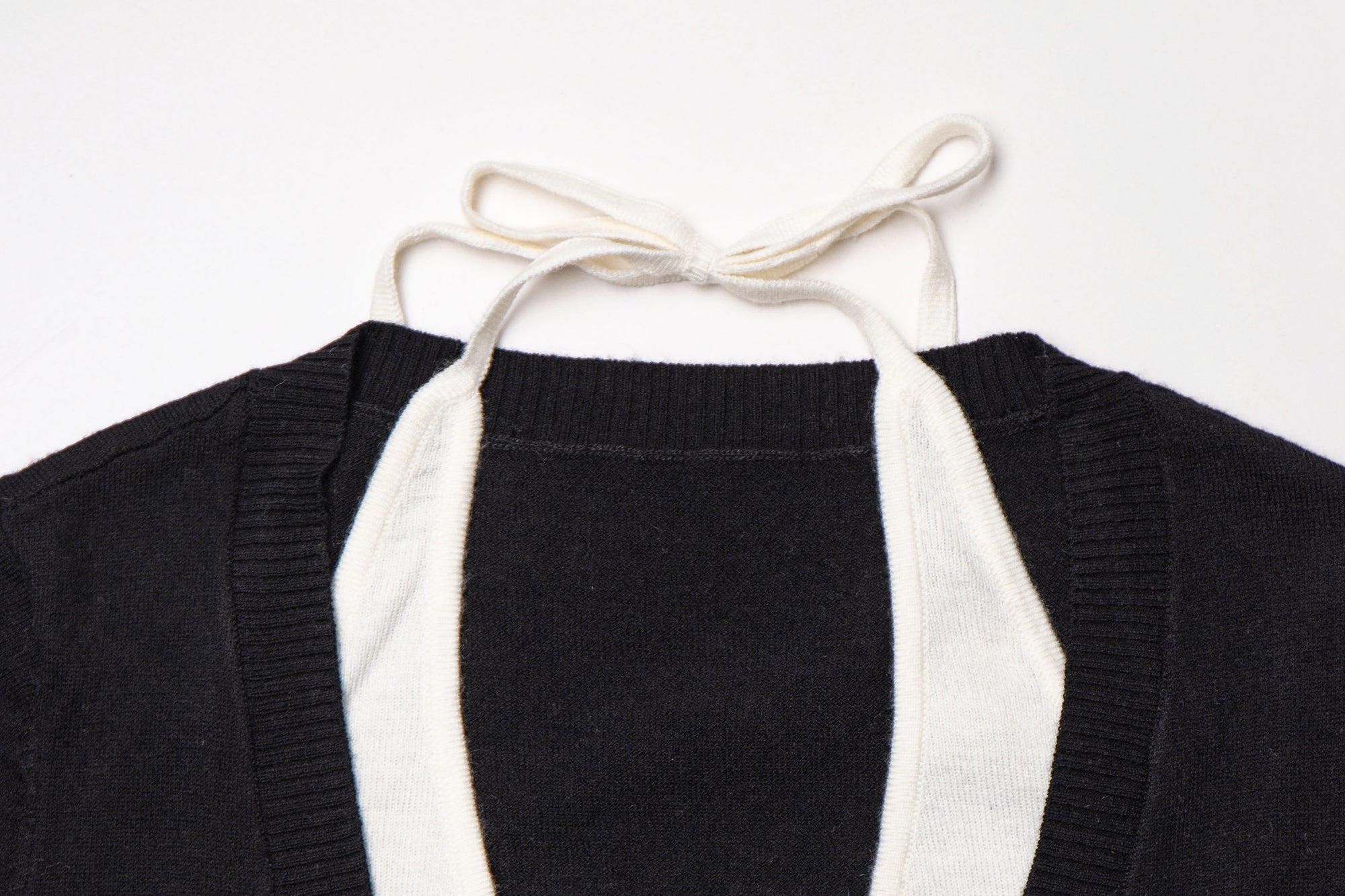 LEONSENSE Layered Cut-Out Tie-Back Top