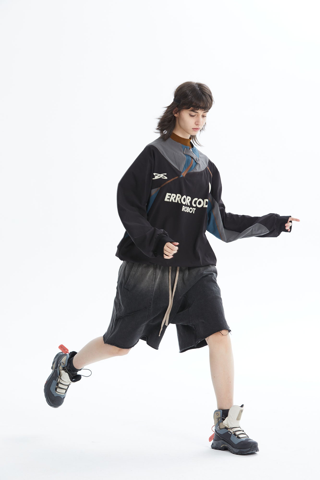 ERROR CODE ROBOT Asymmetric Zip Contrast Panel Sweatshirt