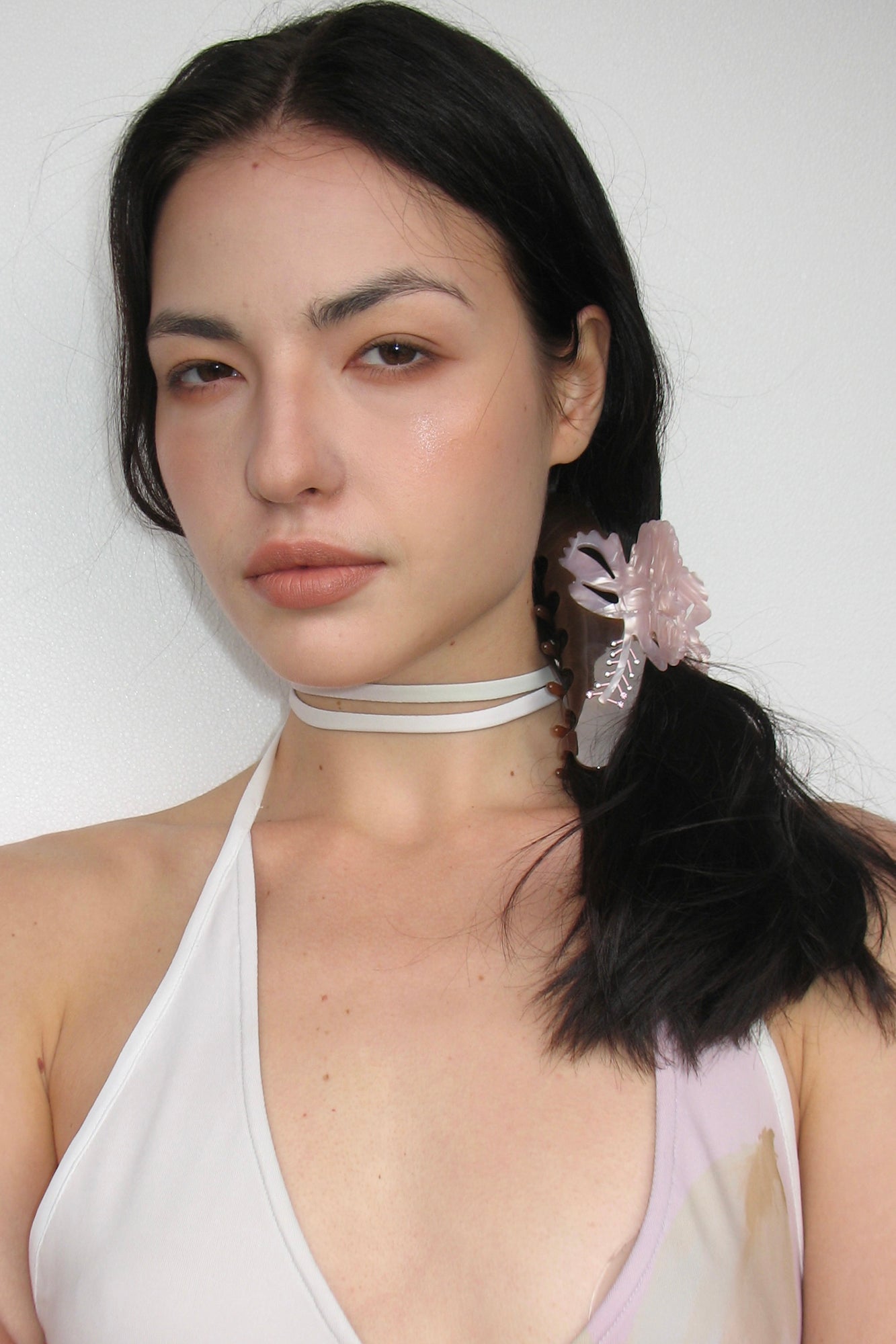 SCARLET SAGE Crystal-Embellished Hibiscus Acetate Claw Clip