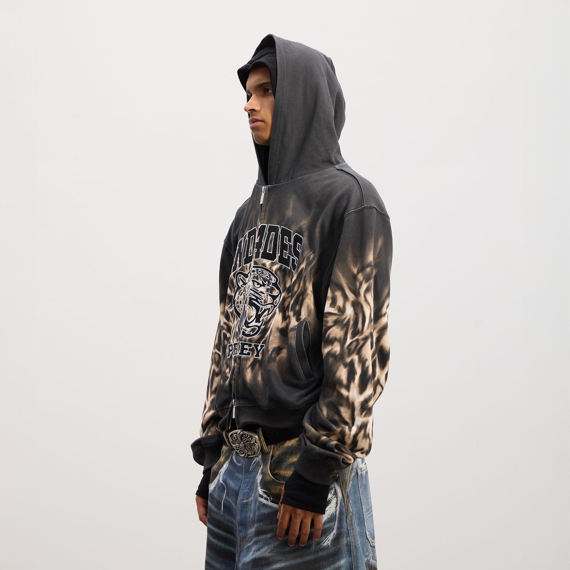 DND4DES Tiger Embroidered Zip-Up Hoodie