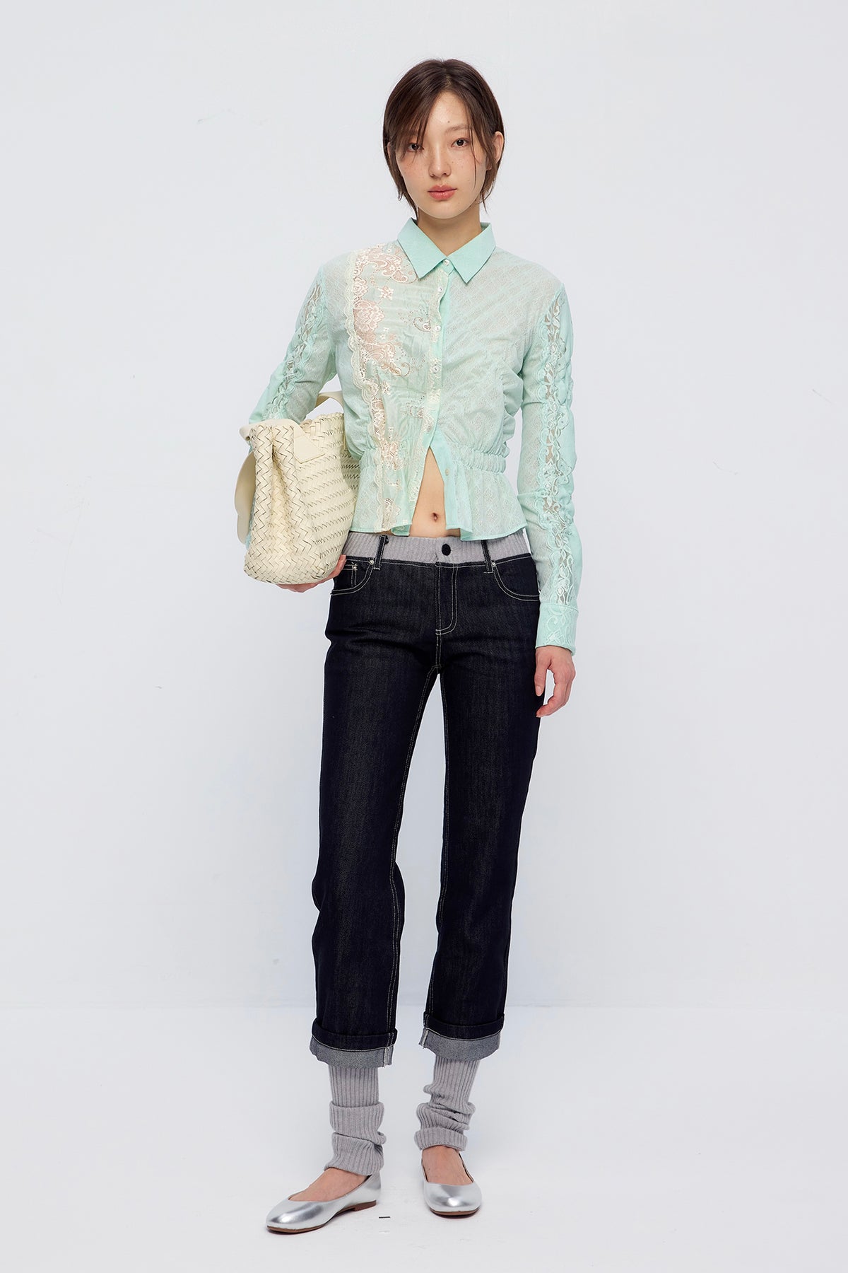 9266 STUDIO Retro Gathered Lace Asymmetrical Shirt