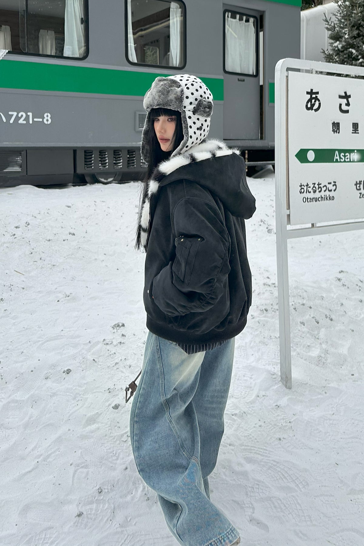 FREE CENTER Reversible Hooded Puffer Jacket