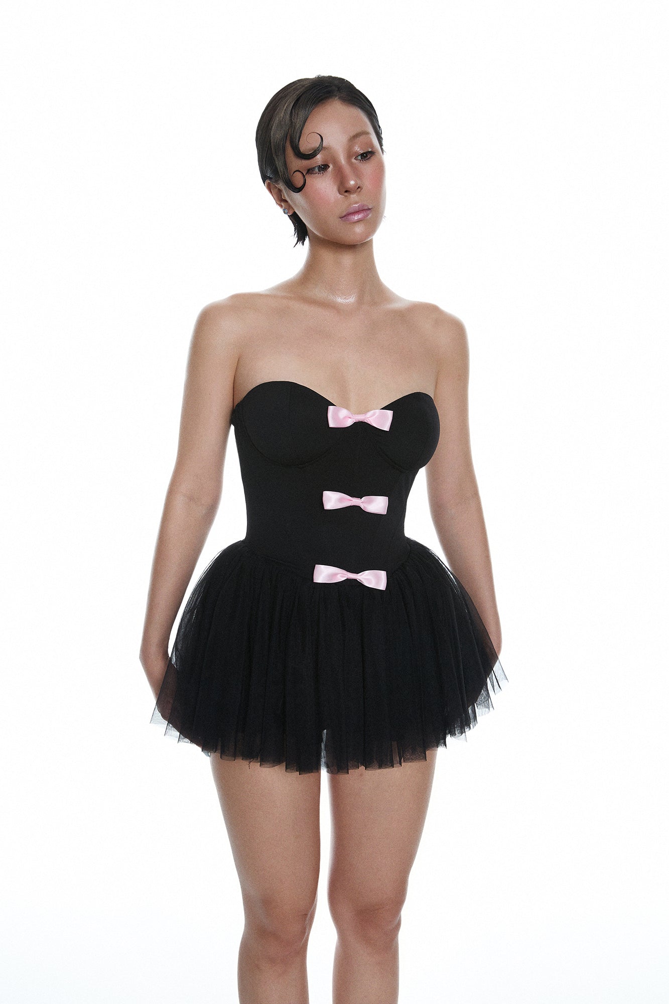 MILLIONLOTUS Bow-Trim Strapless Mini Dress