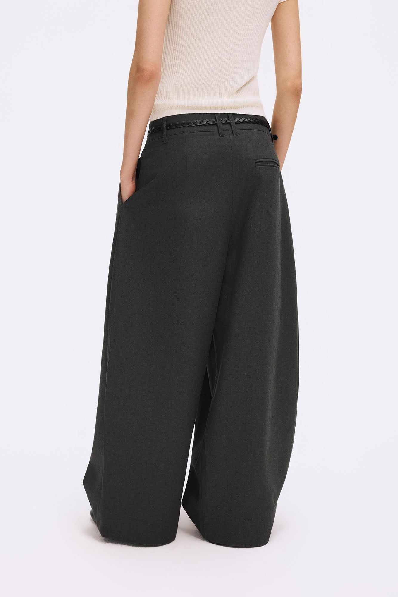 ARTIFICIAL WORLD Essential Oversized Curved-Leg Pants