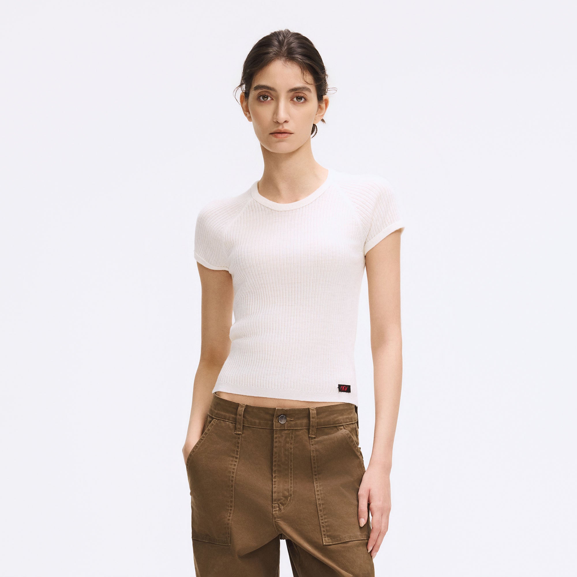 ARTIFICIAL WORLD Ribbed Slim Cropped T-Shirt