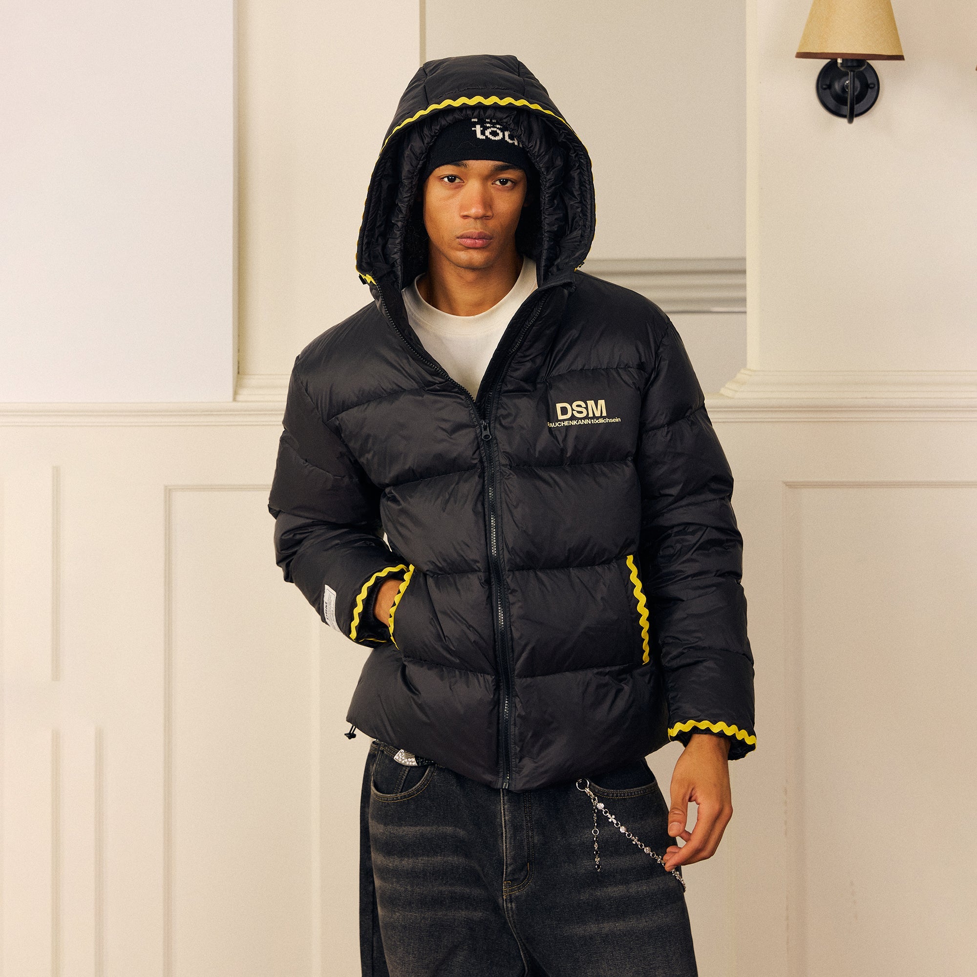 DONSMOKE Wavy Trim Hooded Down Puffer