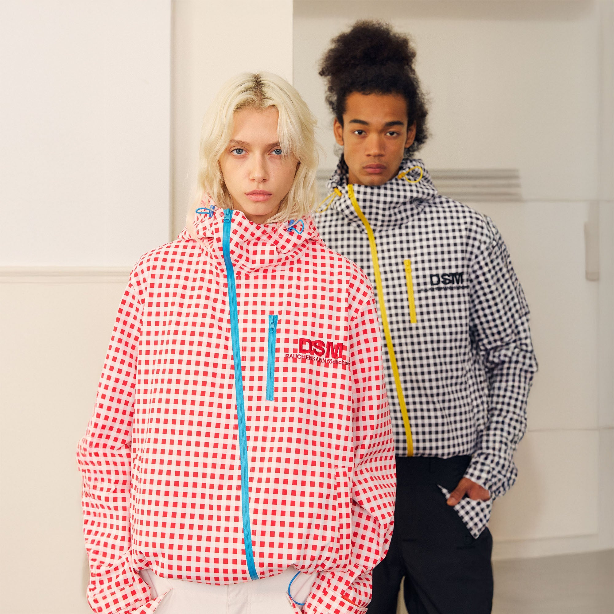 DONSMOKE Diagonal-Zip Check Teflon Windbreaker