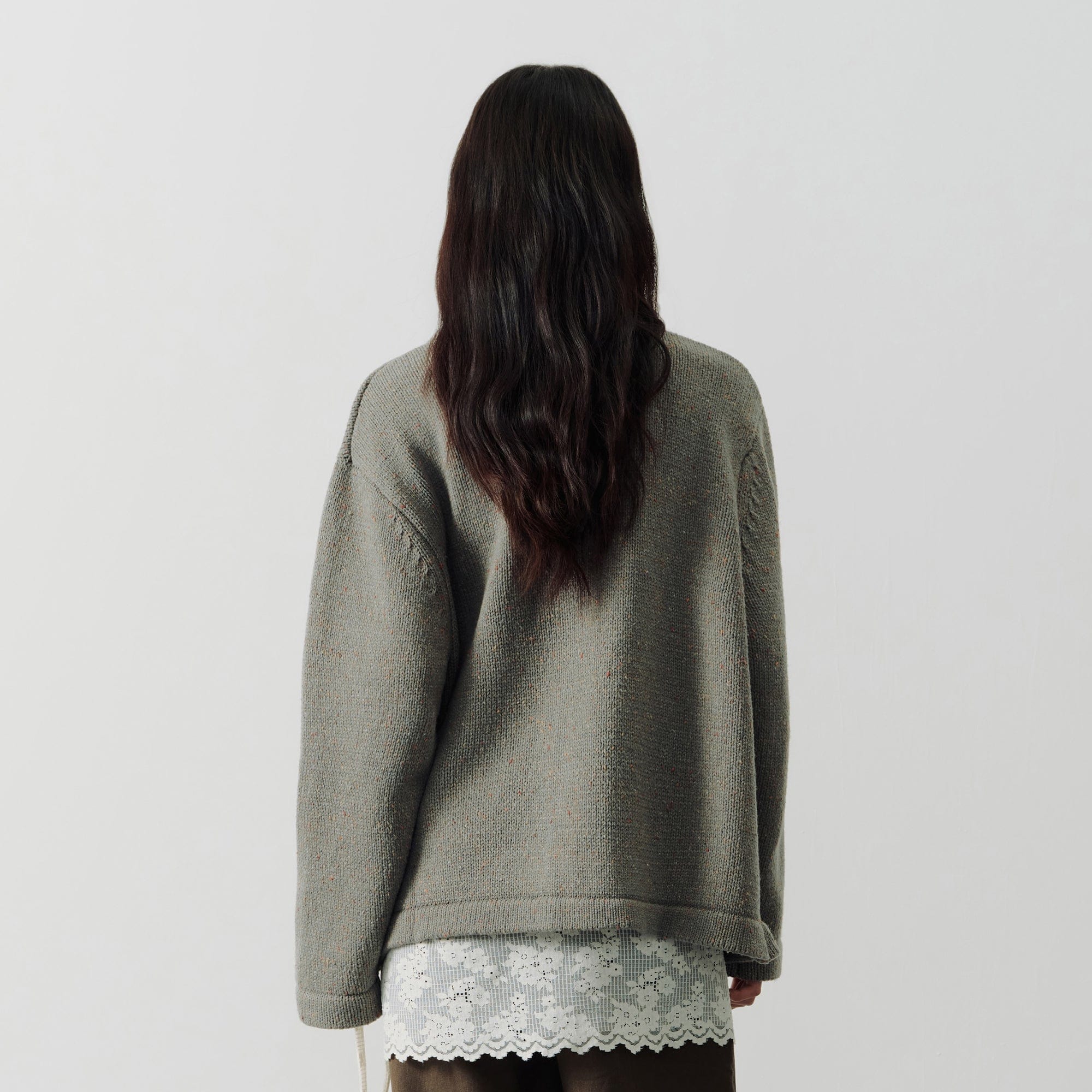 SAME FLOW Embroidered Pearl Floral Cardigan