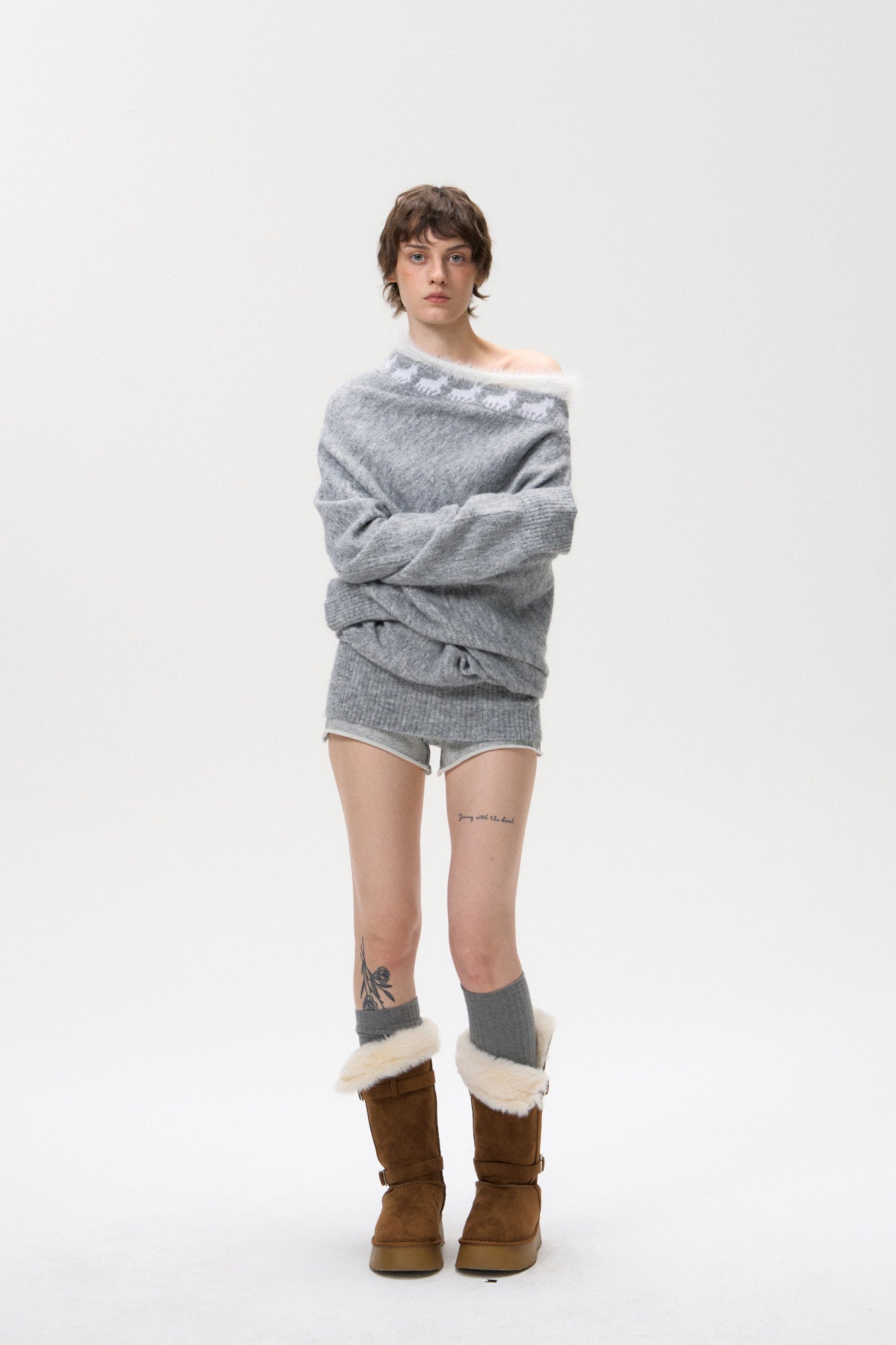 10AMSOTIIIIIIRED Fuzzy Fair Isle Ribbed Hem Sweater