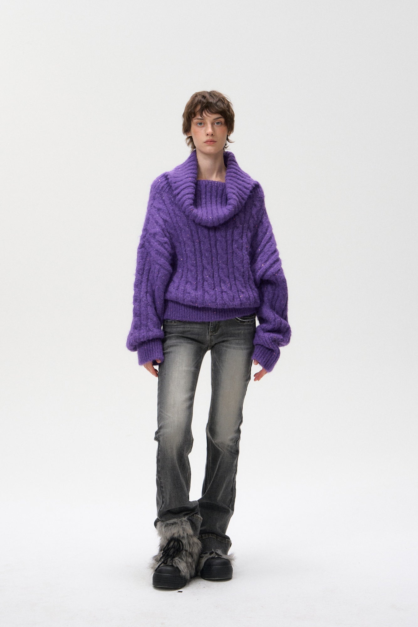 10AMSOTIIIIIIRED Fold-Over Cable Knit Sweater