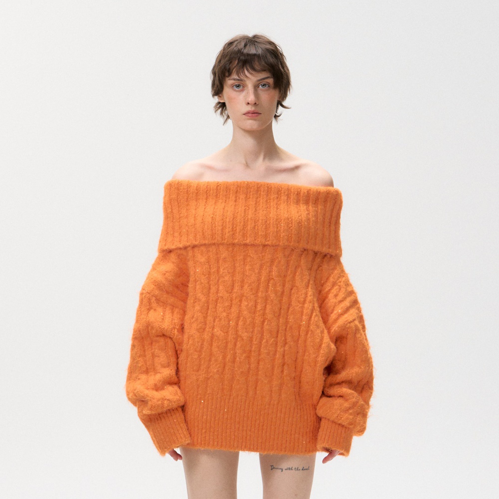 10AMSOTIIIIIIRED Fold-Over Cable Knit Sweater