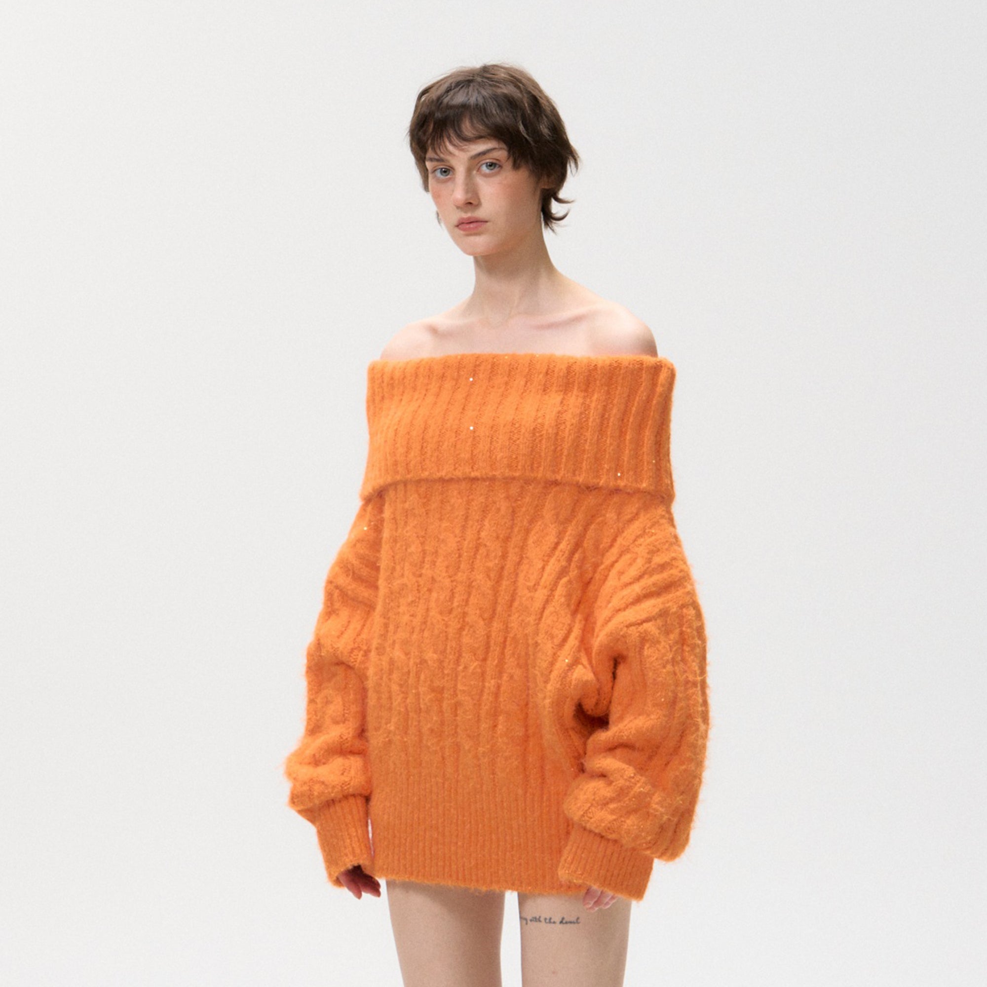 10AMSOTIIIIIIRED Fold-Over Cable Knit Sweater
