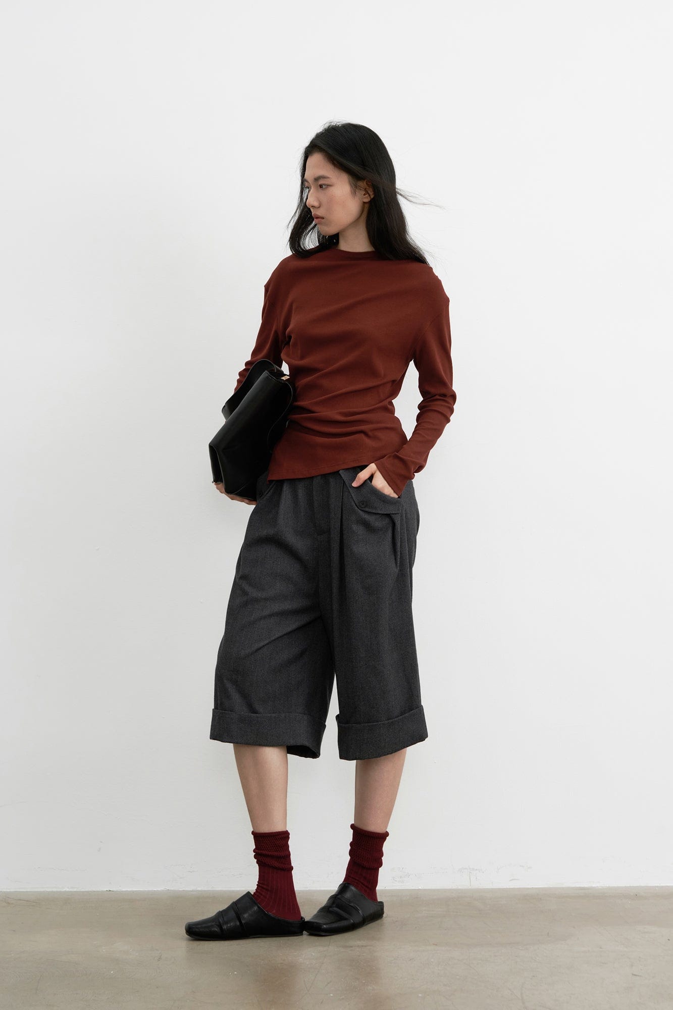 SAME FLOW Ruched Back Paneled Long Sleeve Tee