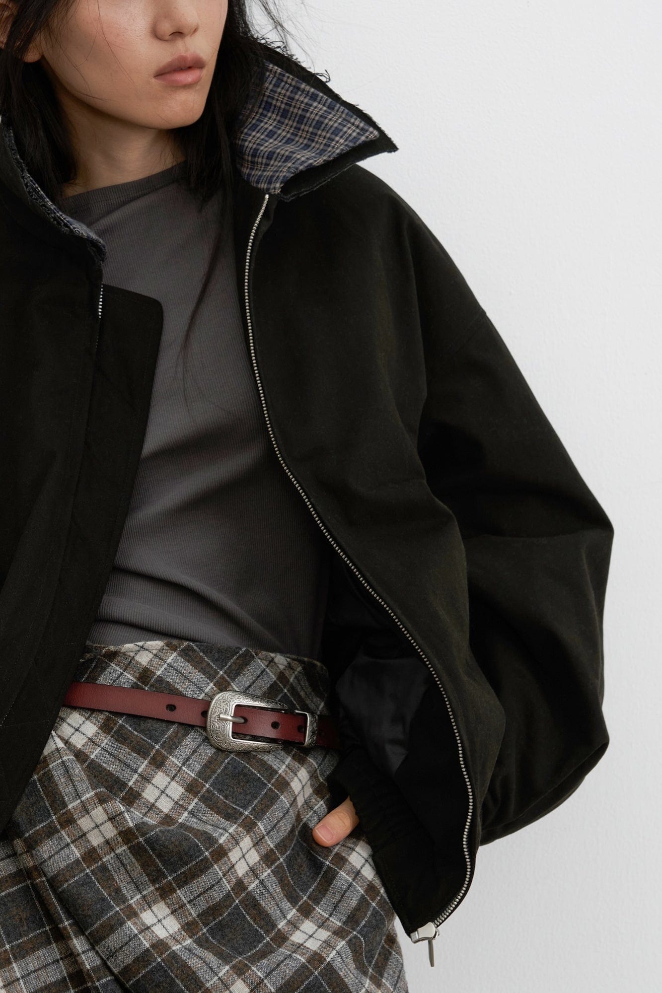 SAME FLOW Frayed Edge Plaid Collar Utility Down Jacket