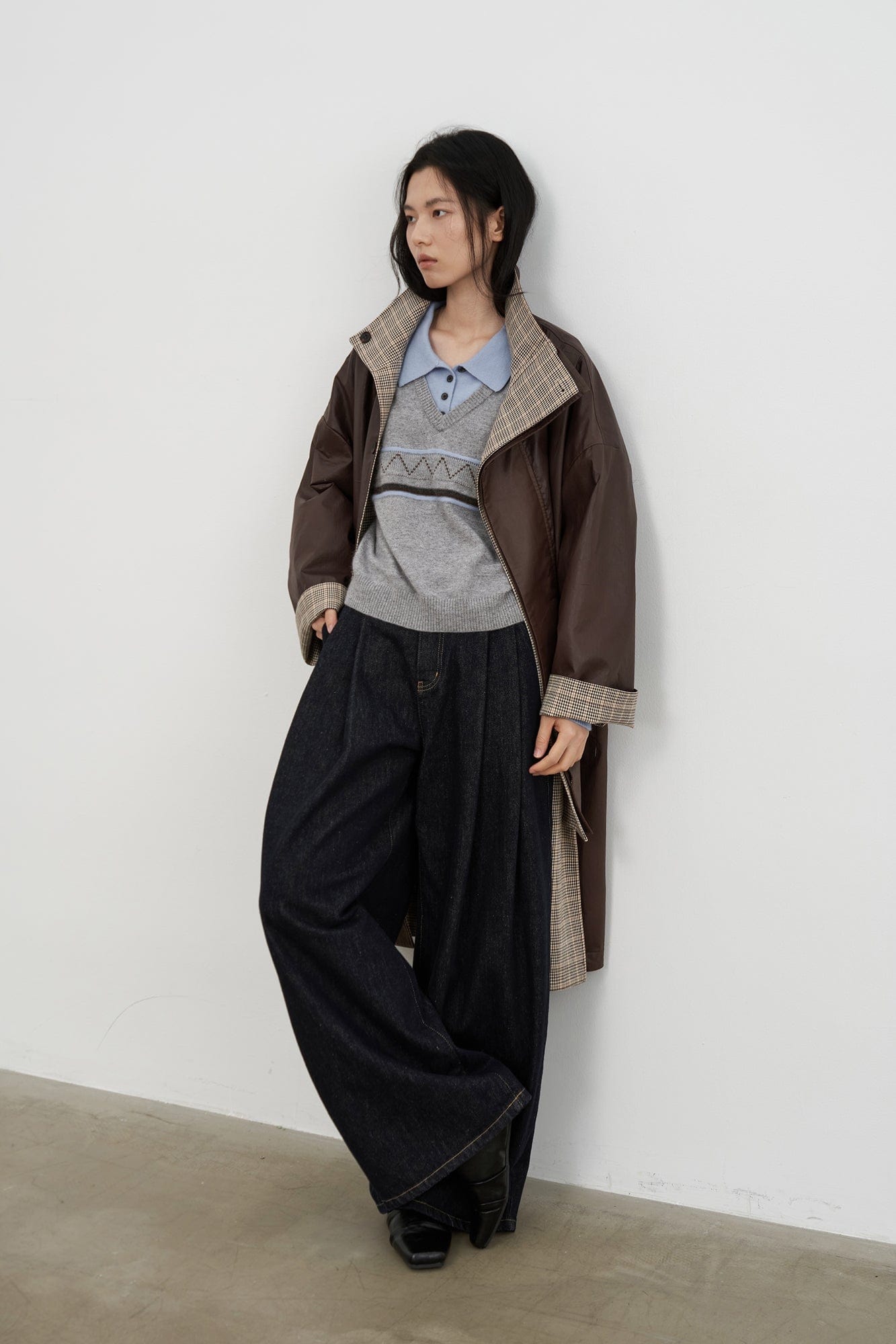 SAME FLOW Reversible Contrast Glossy Plaid Trench