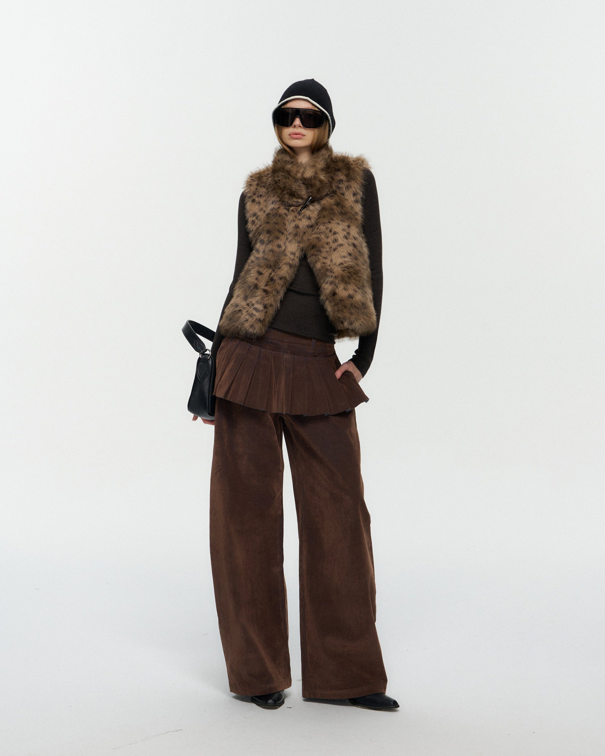 10AMSOTIIIIIIRED Frayed-Front Pleated Straight Jeans