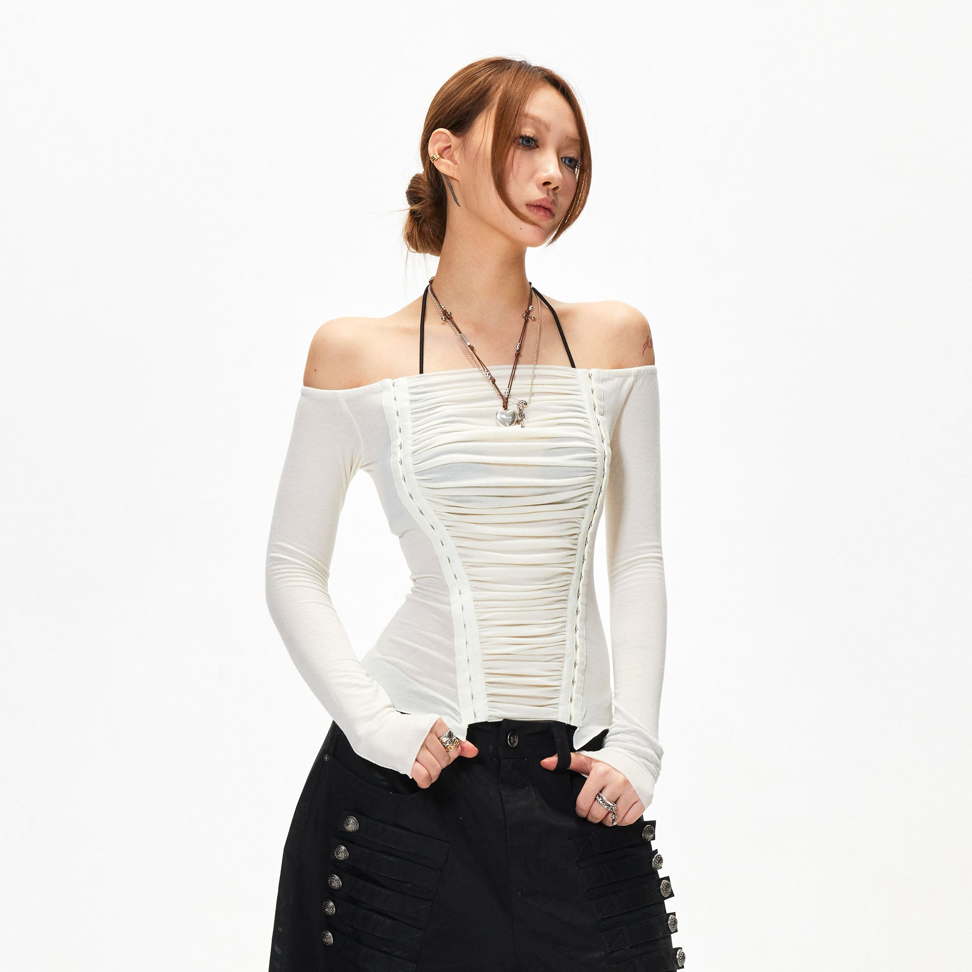 3MODE Off-Shoulder Ruched Slim Long-Sleeve Tee