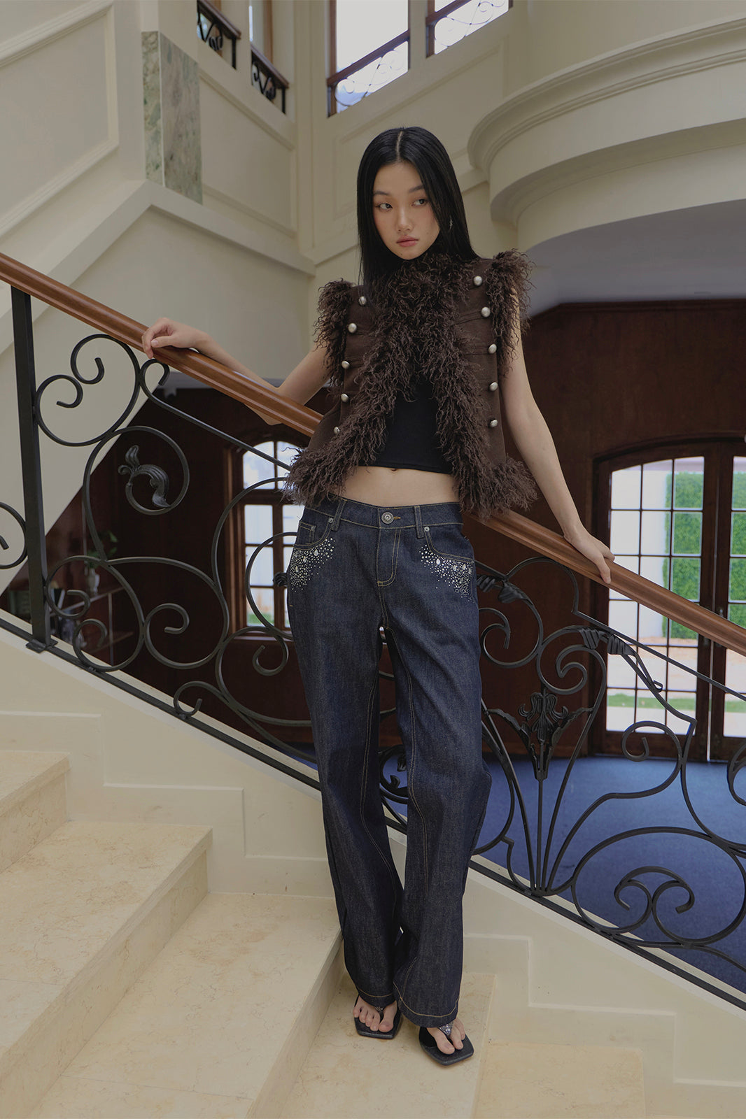 FAYCHUI Faux Fur Trim Button Vest