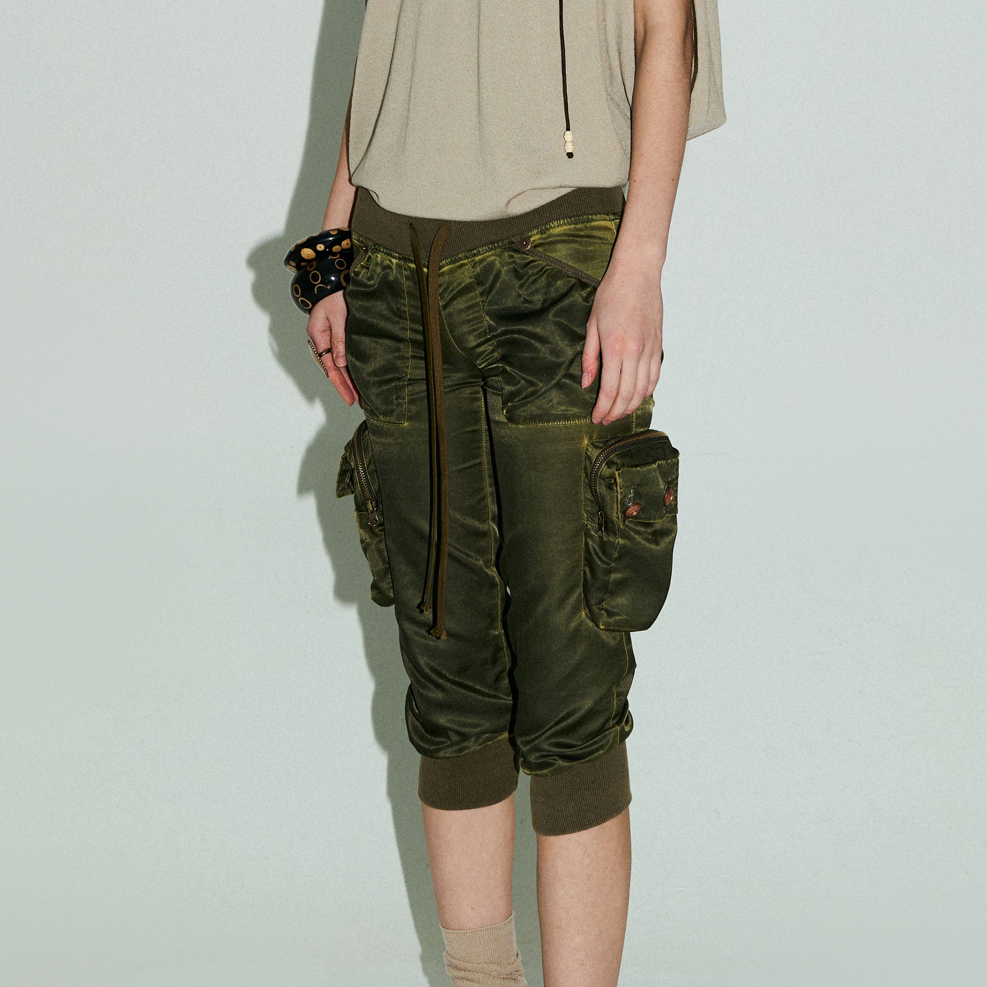 NINETYNINE PERCENT Washed Zippered Cargo Capri Pants