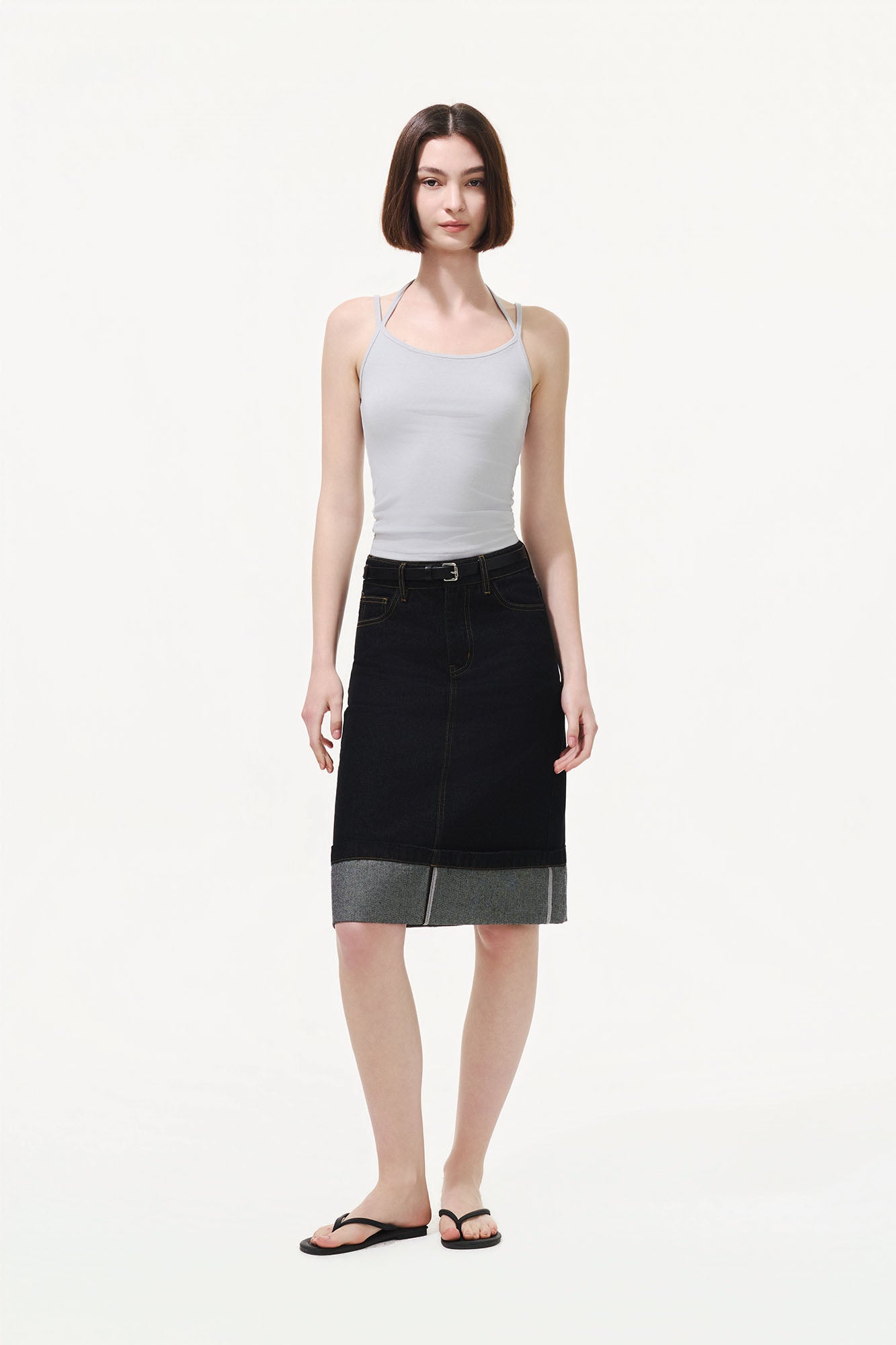 ARTIFICIAL WORLD Modern Rolled-Hem Denim Shorts