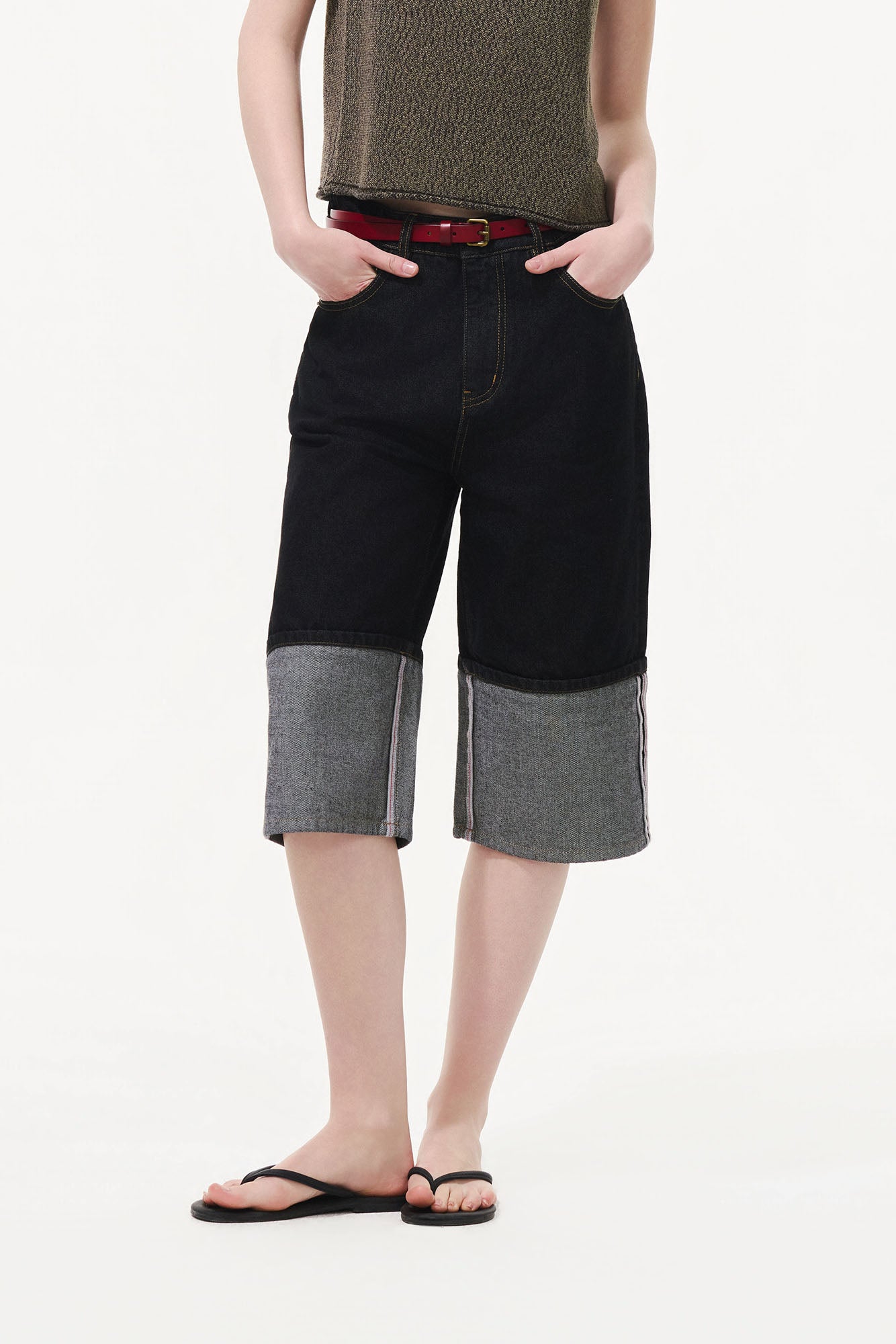ARTIFICIAL WORLD Modern Rolled-Hem Denim Shorts