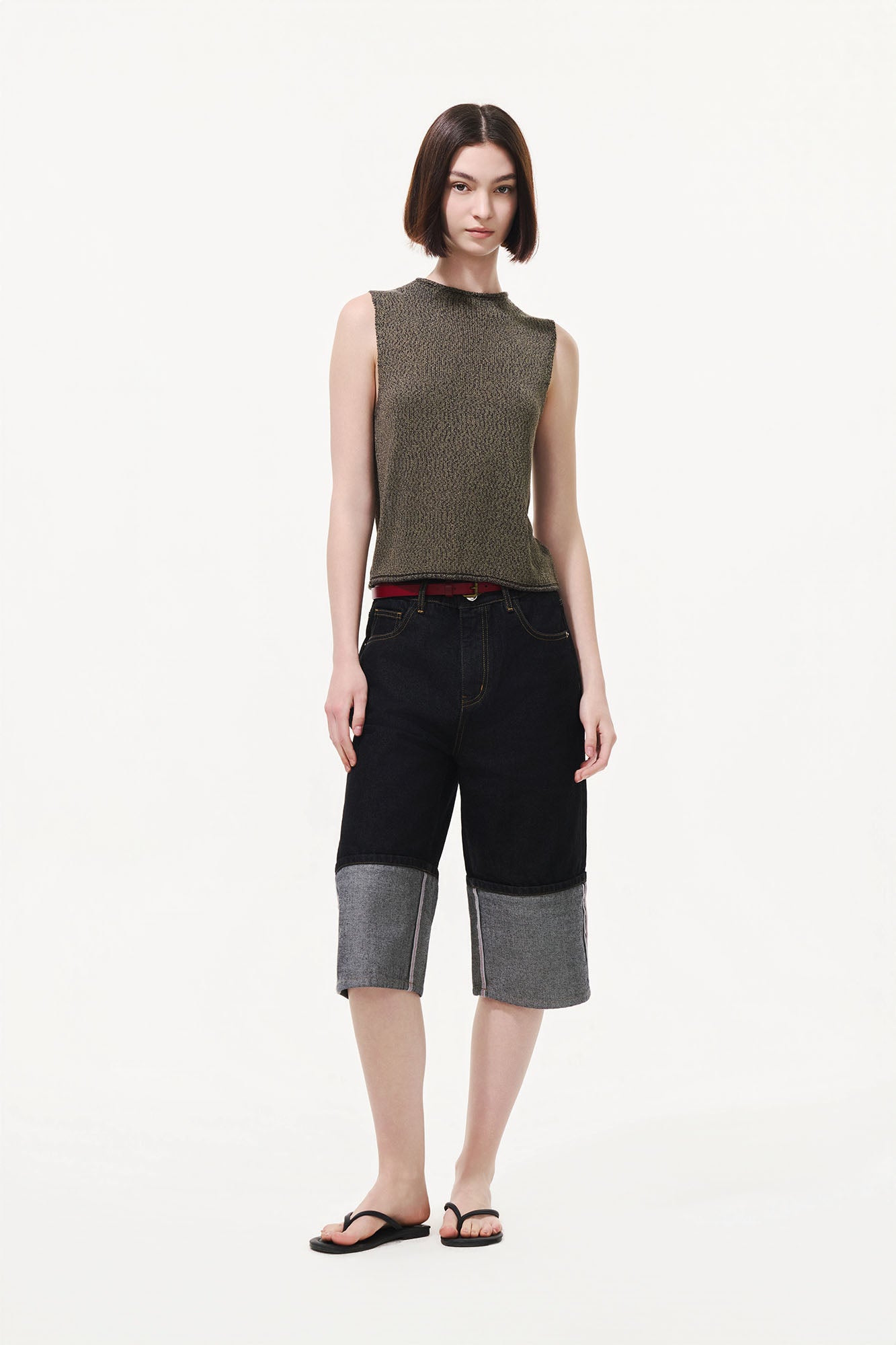 ARTIFICIAL WORLD Modern Rolled-Hem Denim Shorts