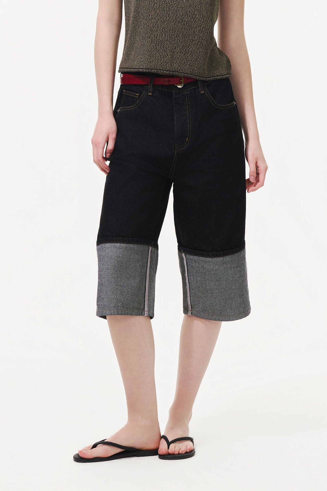 ARTIFICIAL WORLD Modern Rolled-Hem Denim Shorts