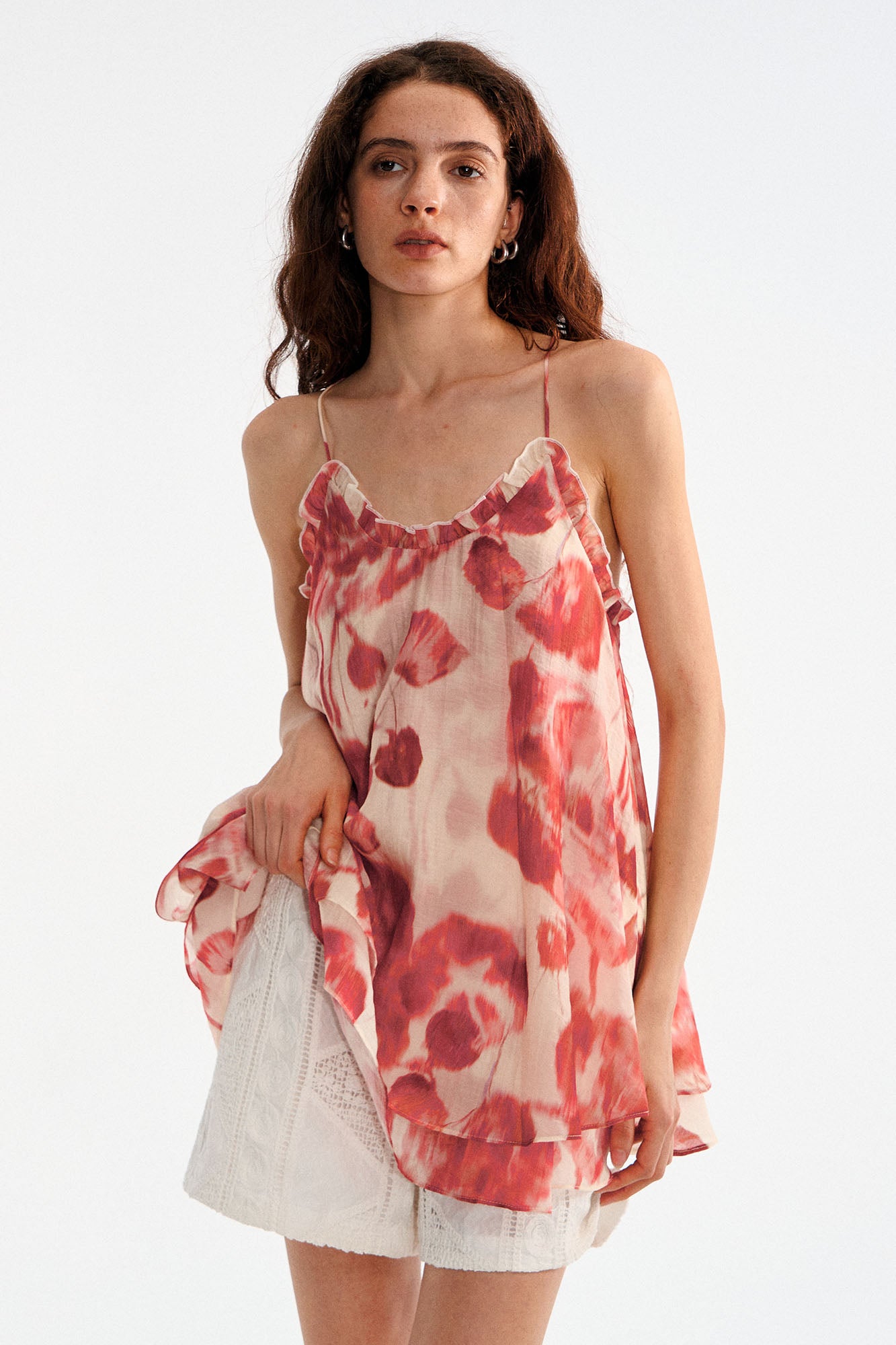 MUSE NAPS Floral Tiered Ruffle V-Neck Tank Top