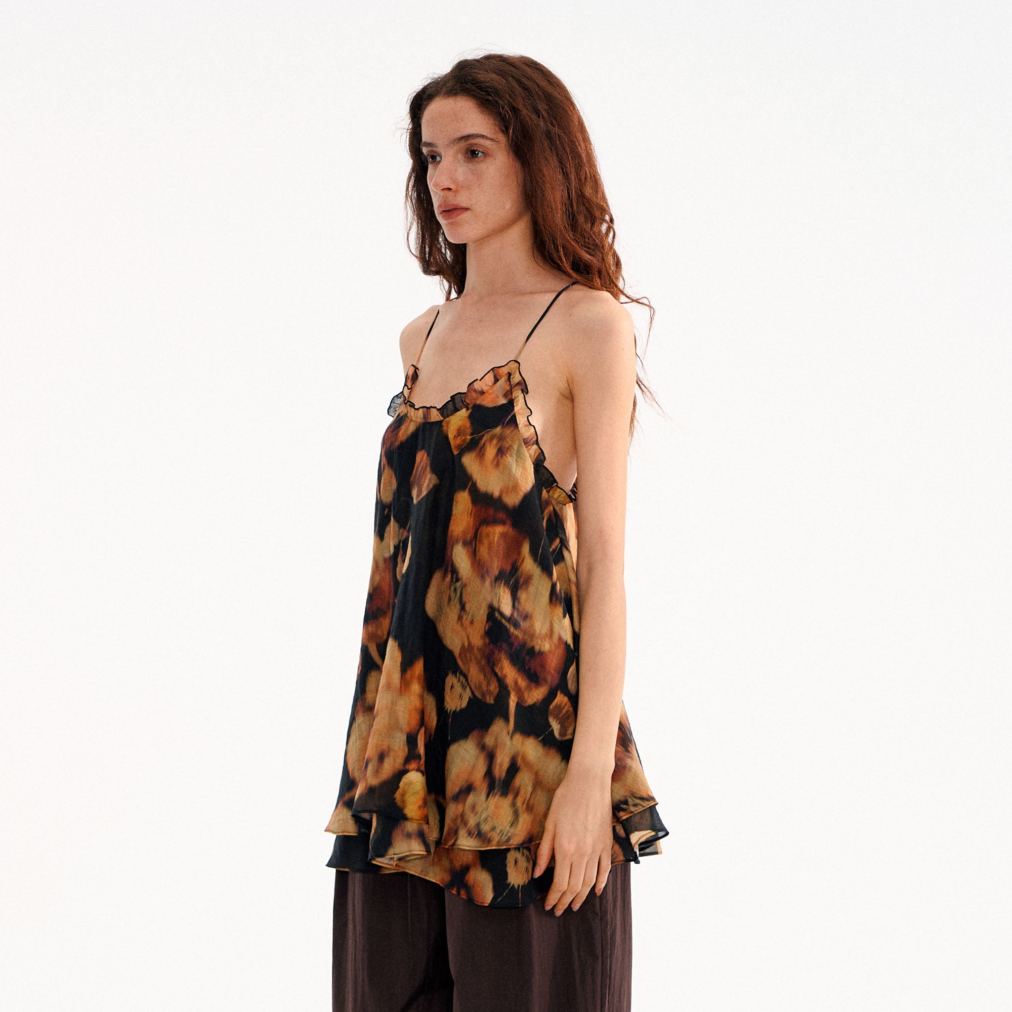 MUSE NAPS Floral Tiered Ruffle V-Neck Tank Top