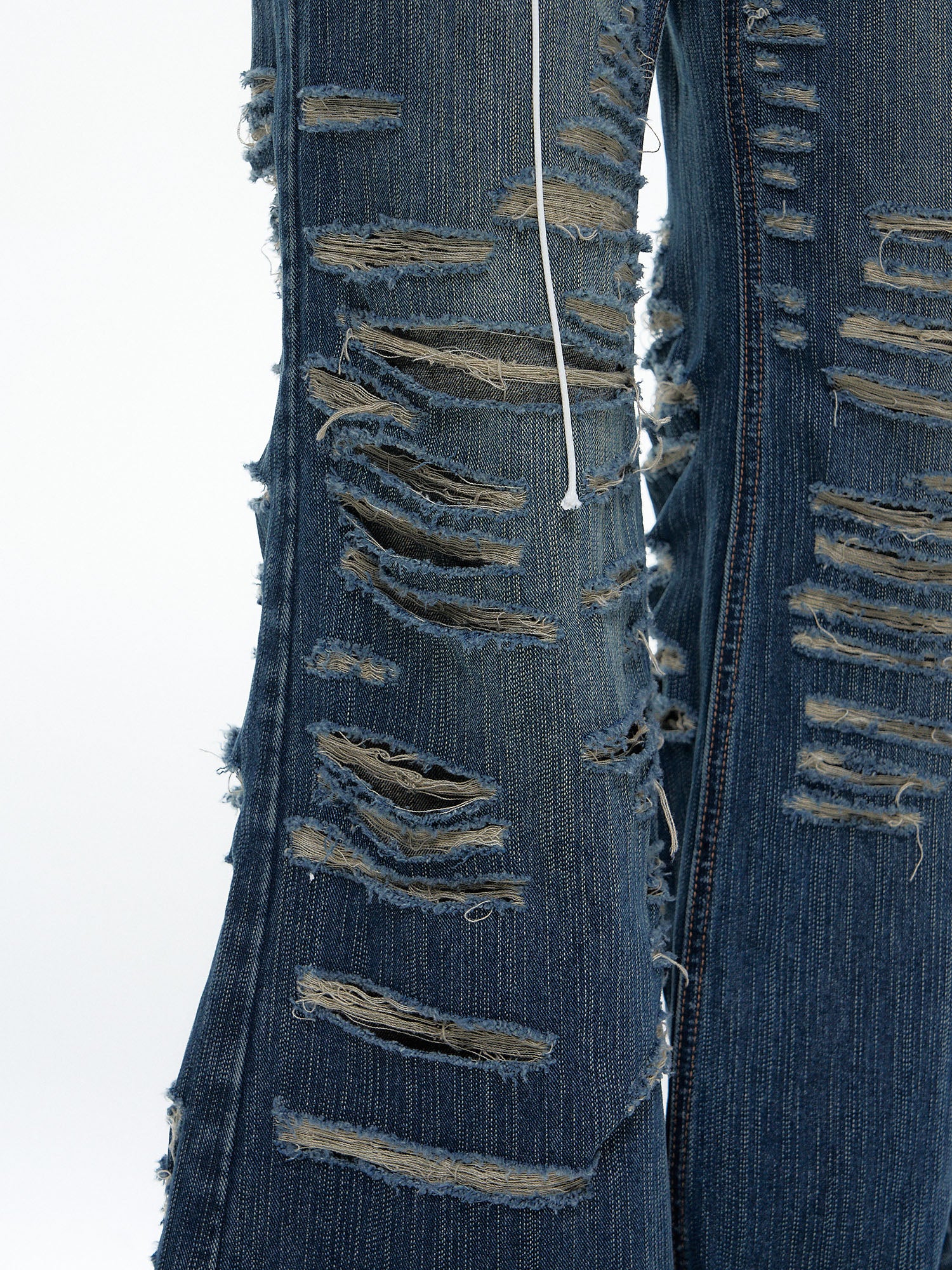 10AMSOTIIIIIIRED Washed Ripped Flared Oversized Jeans