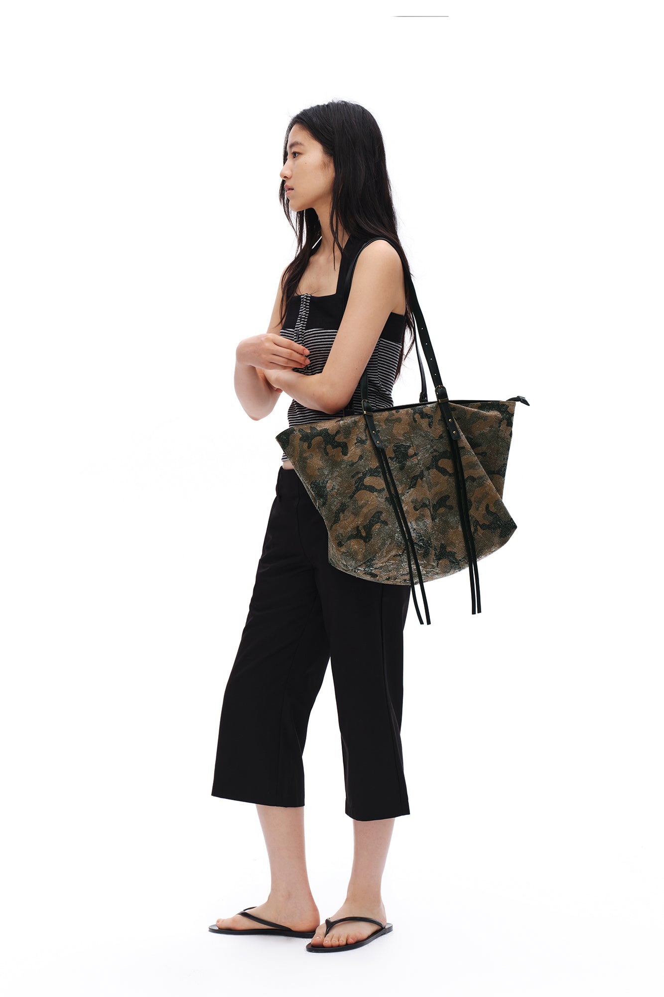 OINIMI Aged Camo Tote Shoulder Bag
