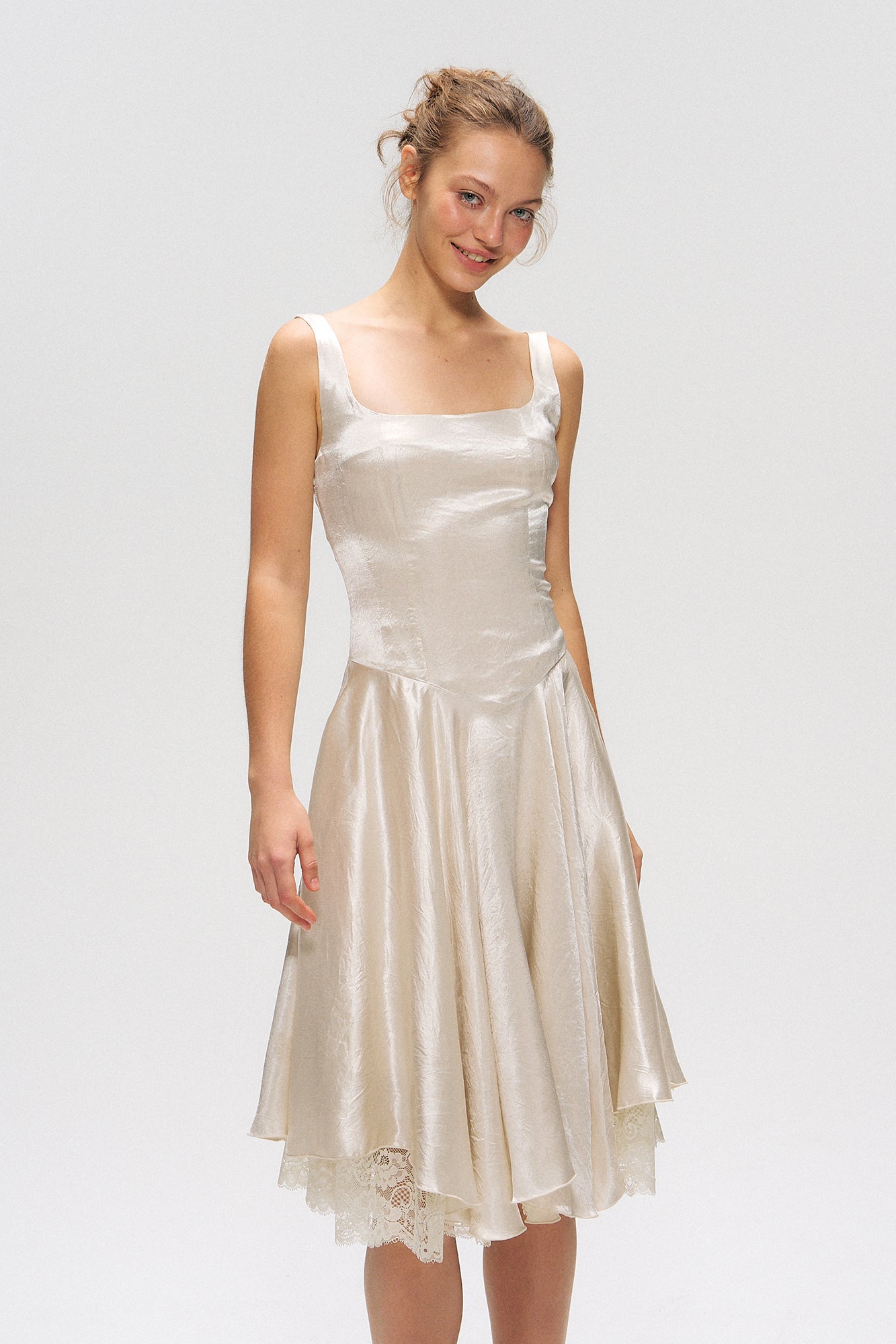 10AMSOTIIIIIIRED Lace-Up Back Lace-Hem Dress