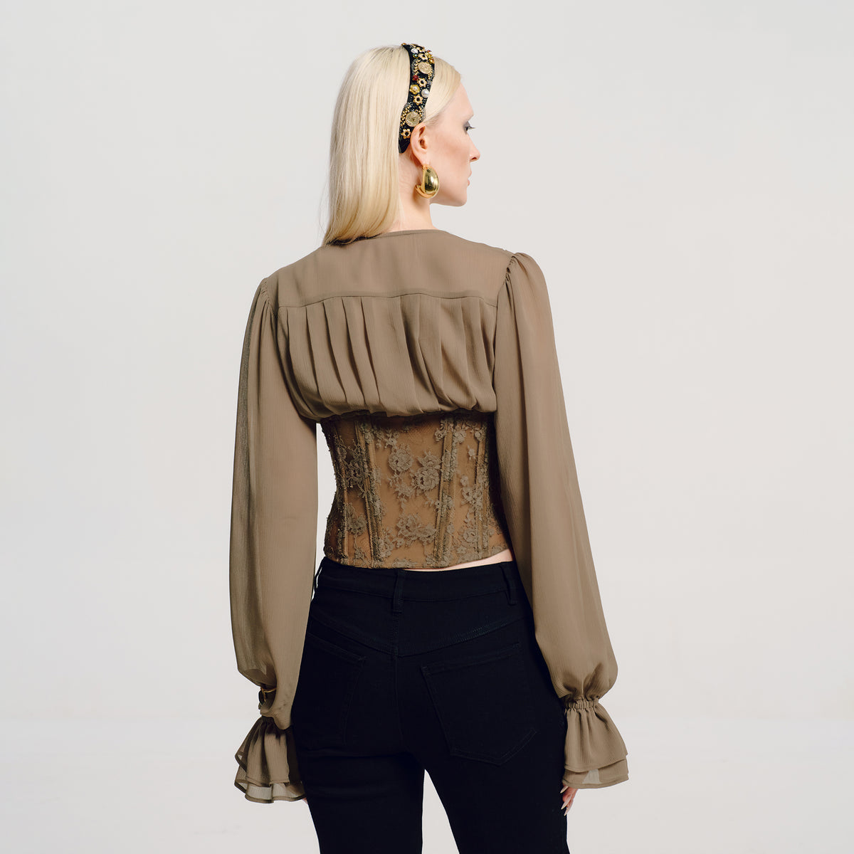 AWOKENTIME Lace-Spliced Puff-Sleeve V-Neck Shirt