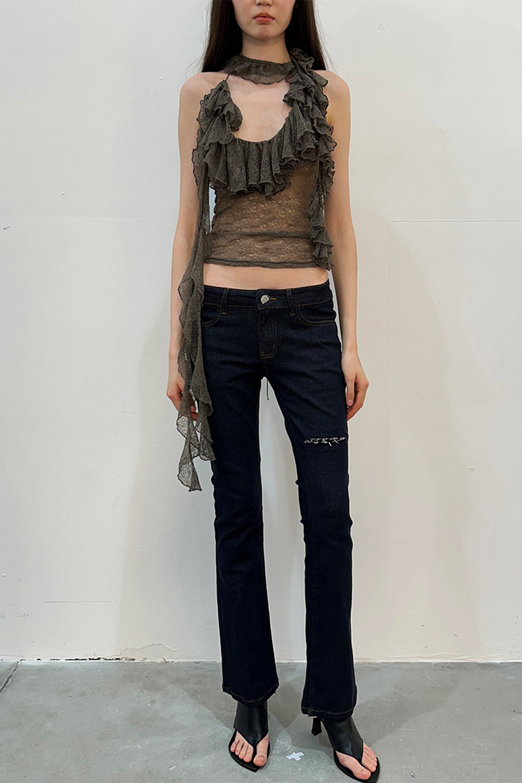 DOTYEARS Lace Ruffled Spliced Halter Top