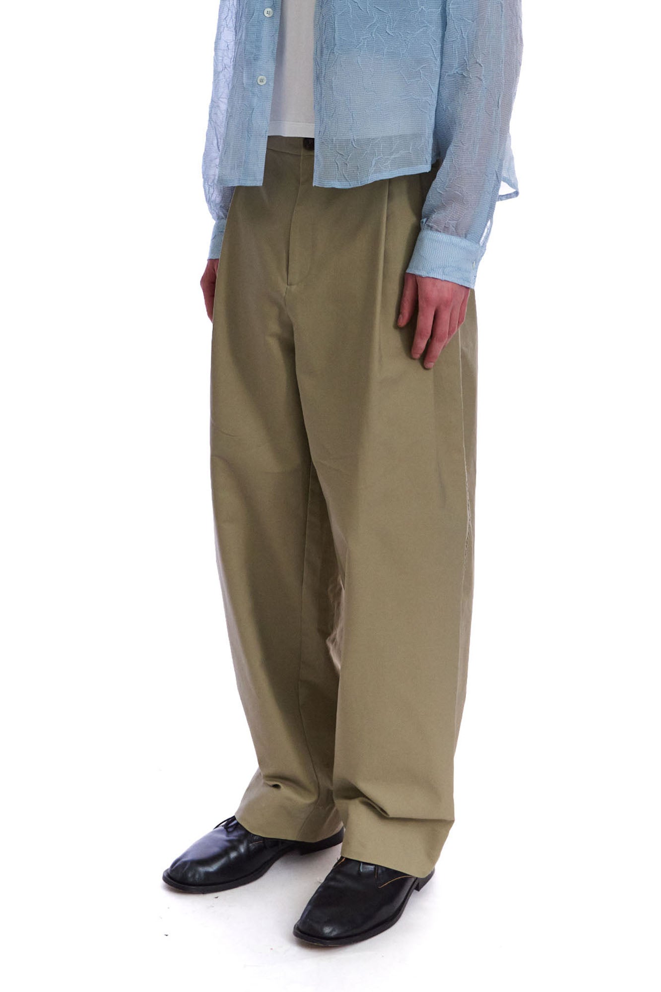NEVERSEEZ Embroidered Stitched Pleated Barrel Trousers