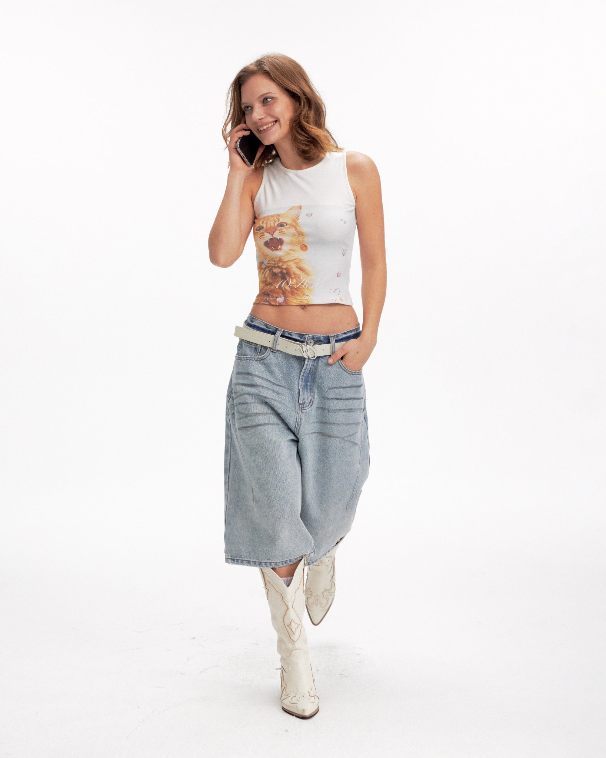10AMSOTIIIIIIRED Retro Dog Graphic Washed Denim Shorts