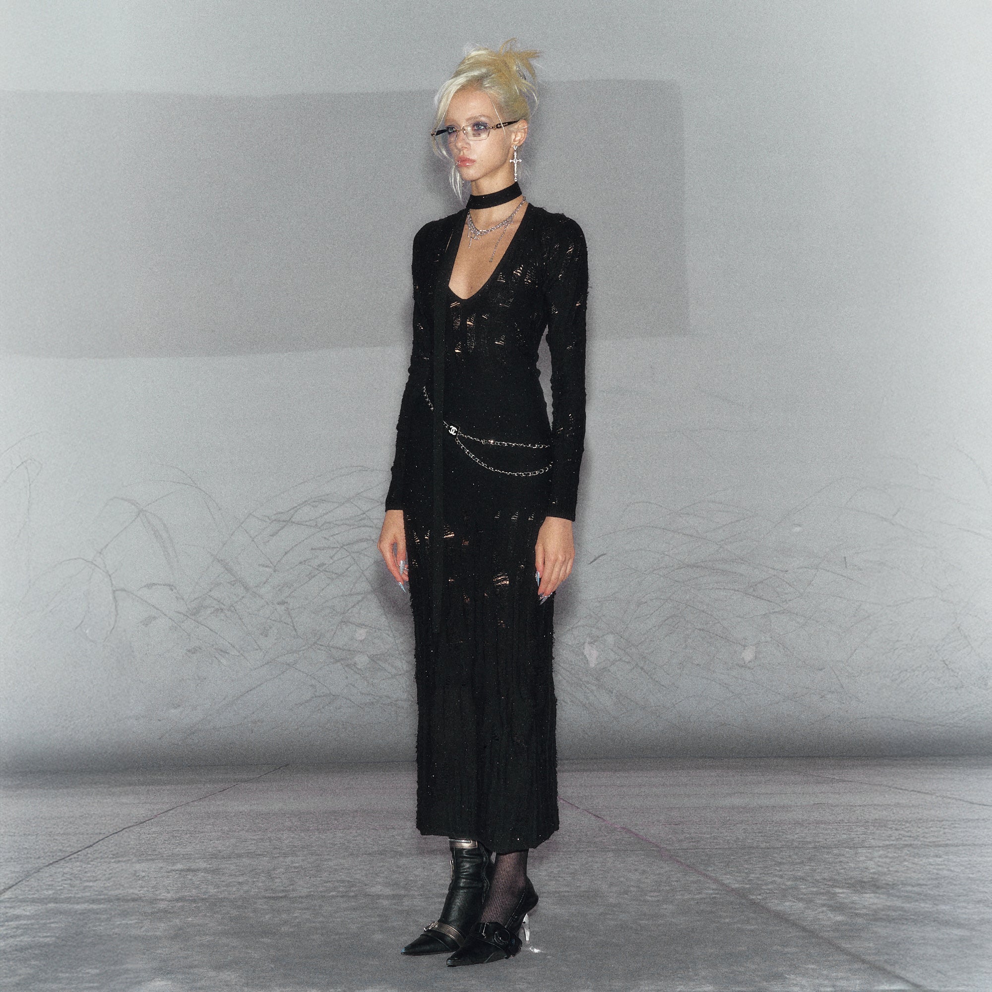 THE NEVERMORE Distressed Deep-V Knit Maxi Dress