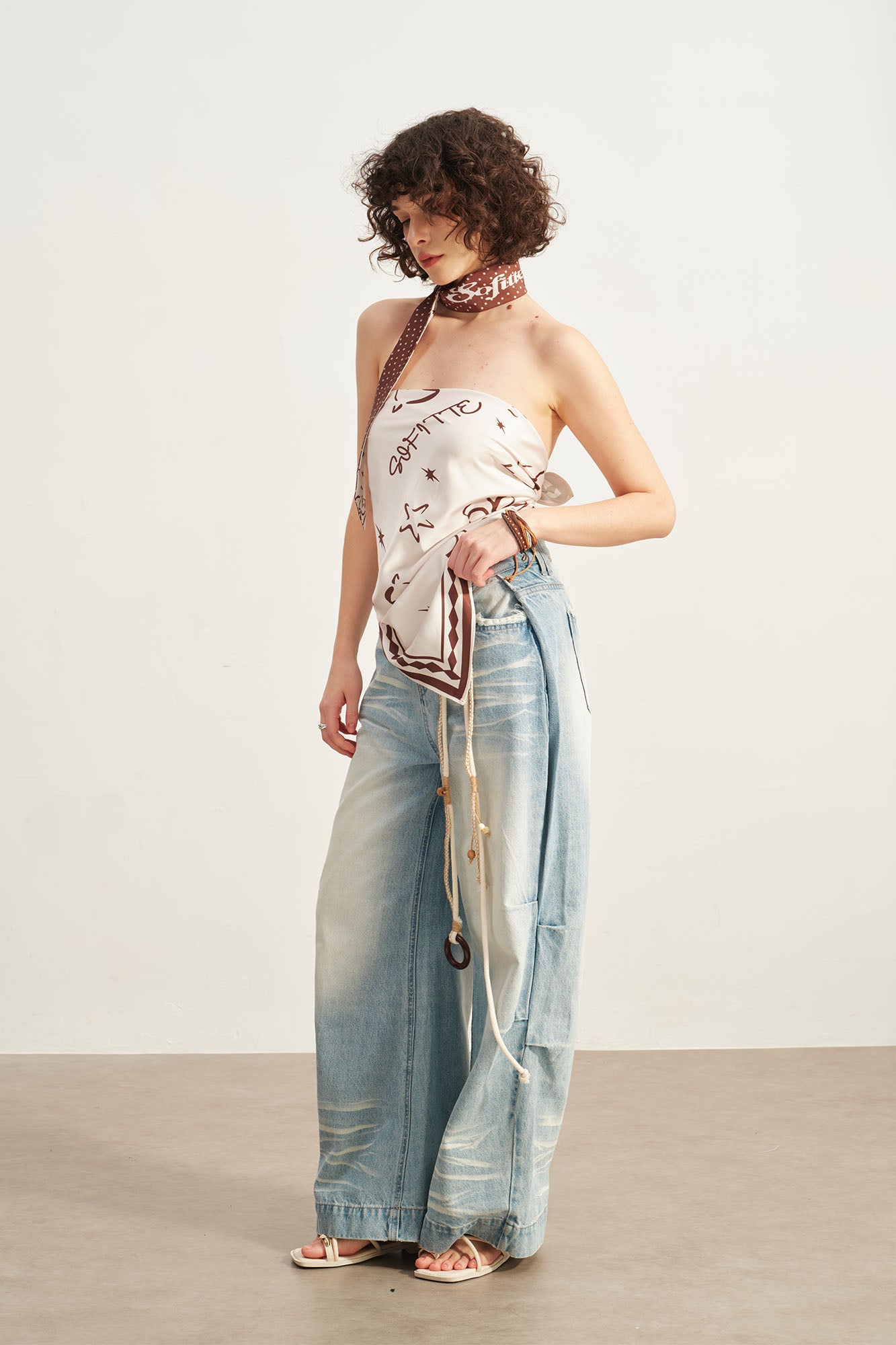SOFITTE Whisker Washed Oversized Jeans