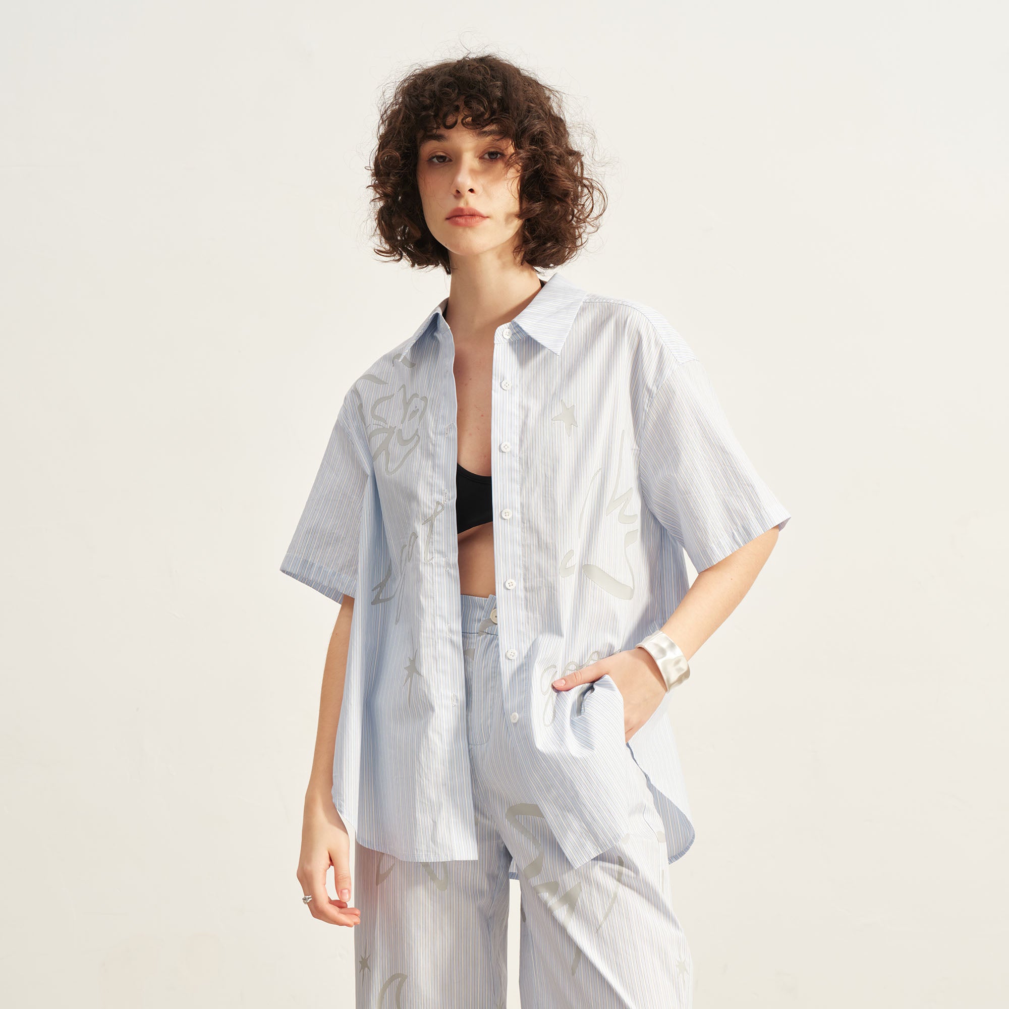 SOFITTE Striped Graphic Half Shirt