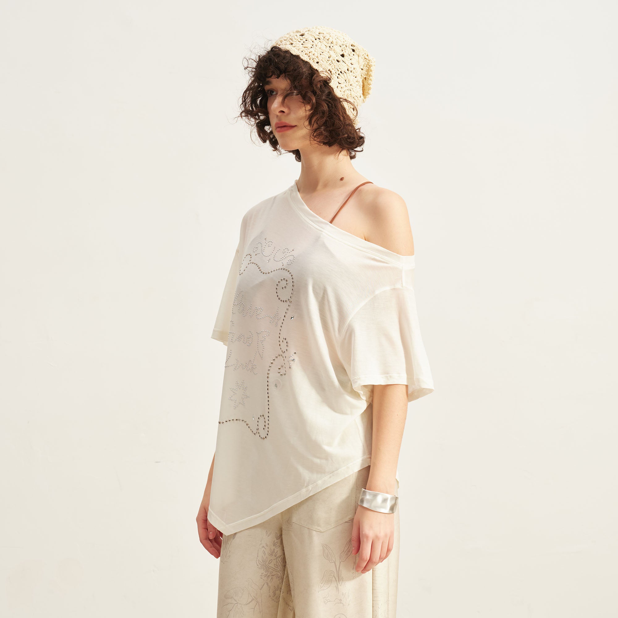 SOFITTE Off-Shoulder Studded Graphic Tee