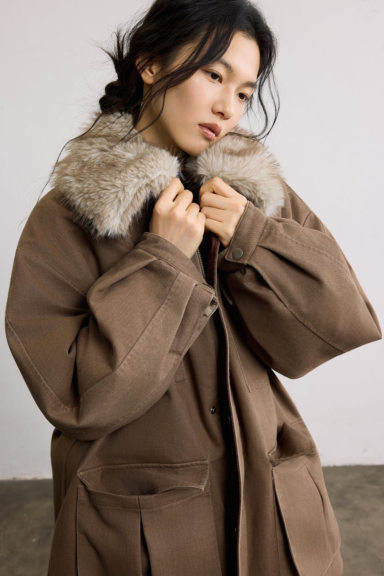SAME FLOW Faux Fur Collar Oversized Utility Jacket