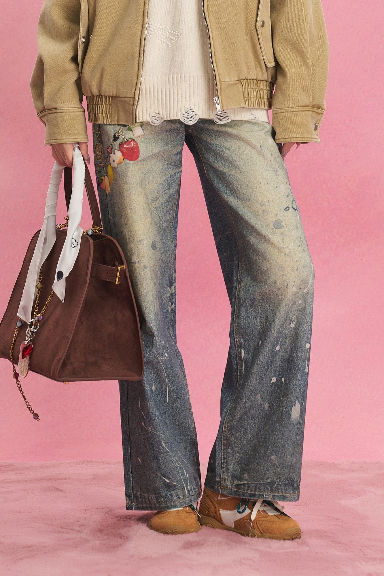 SOFITTE Charm Graphic Splatter Wrinkle-Washed Jeans