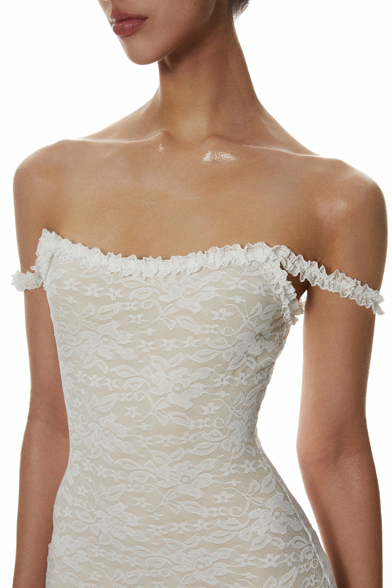 MILLIONLOTUS Lace Off-Shoulder Maxi Dress