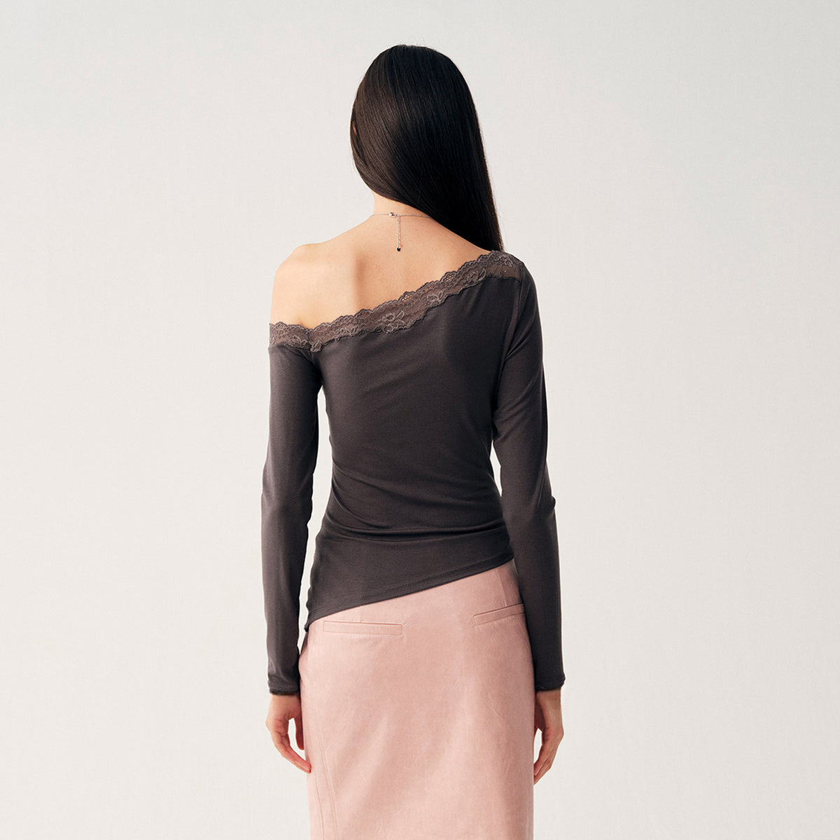 DOTYEARS Lace Spliced Off-Shoulder Long-Sleeve Tee