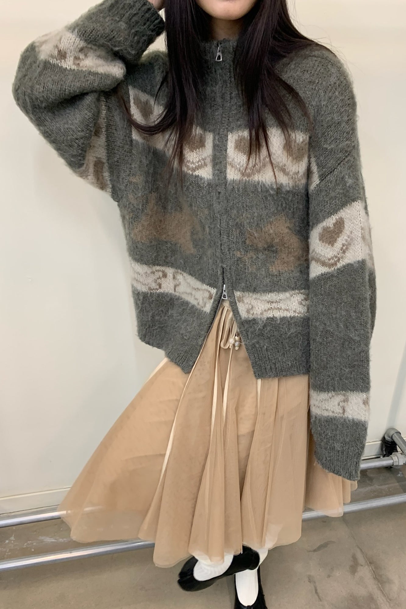 NEVERSEEZ Fuzzy Dog & Heart Jacquard Zip-Up Cardigan