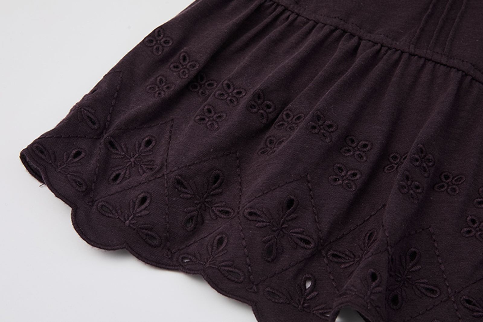 NOESE Button Eyelet Peplum Cami Top