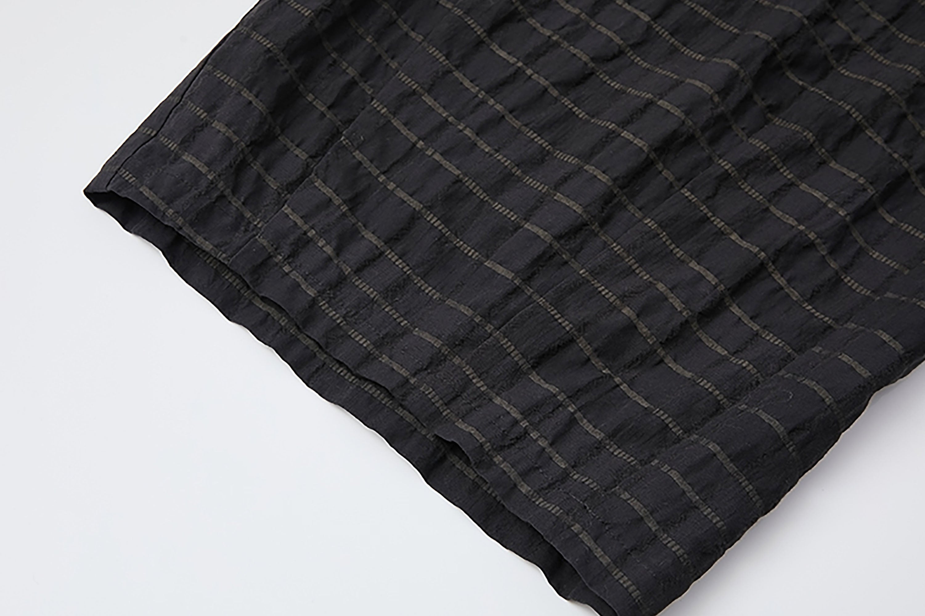 NOESE Retro Pleated Hem Cropped Pants
