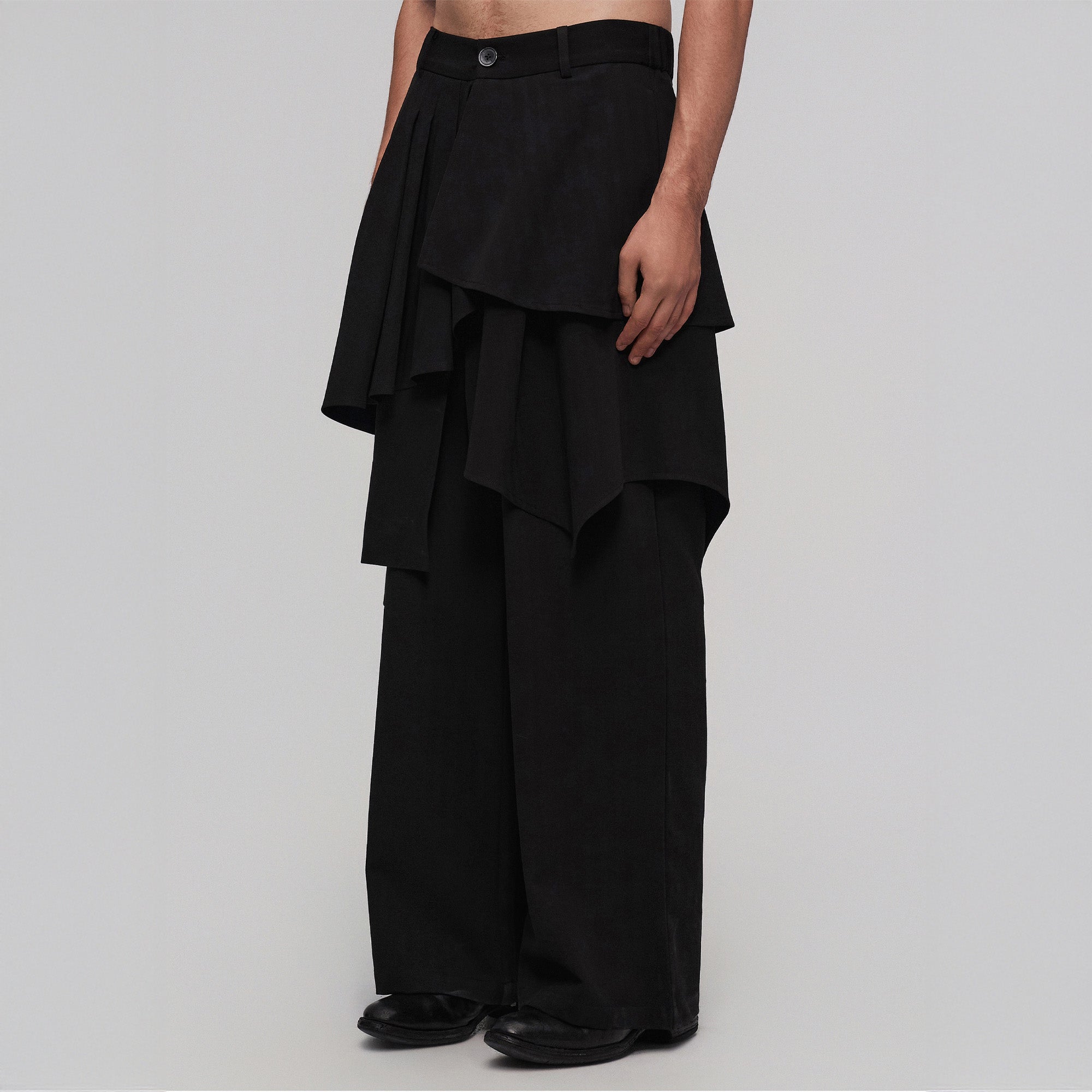 ILNya Nieternite Nifutur Asymmetric Layered Panel Skirt Pants