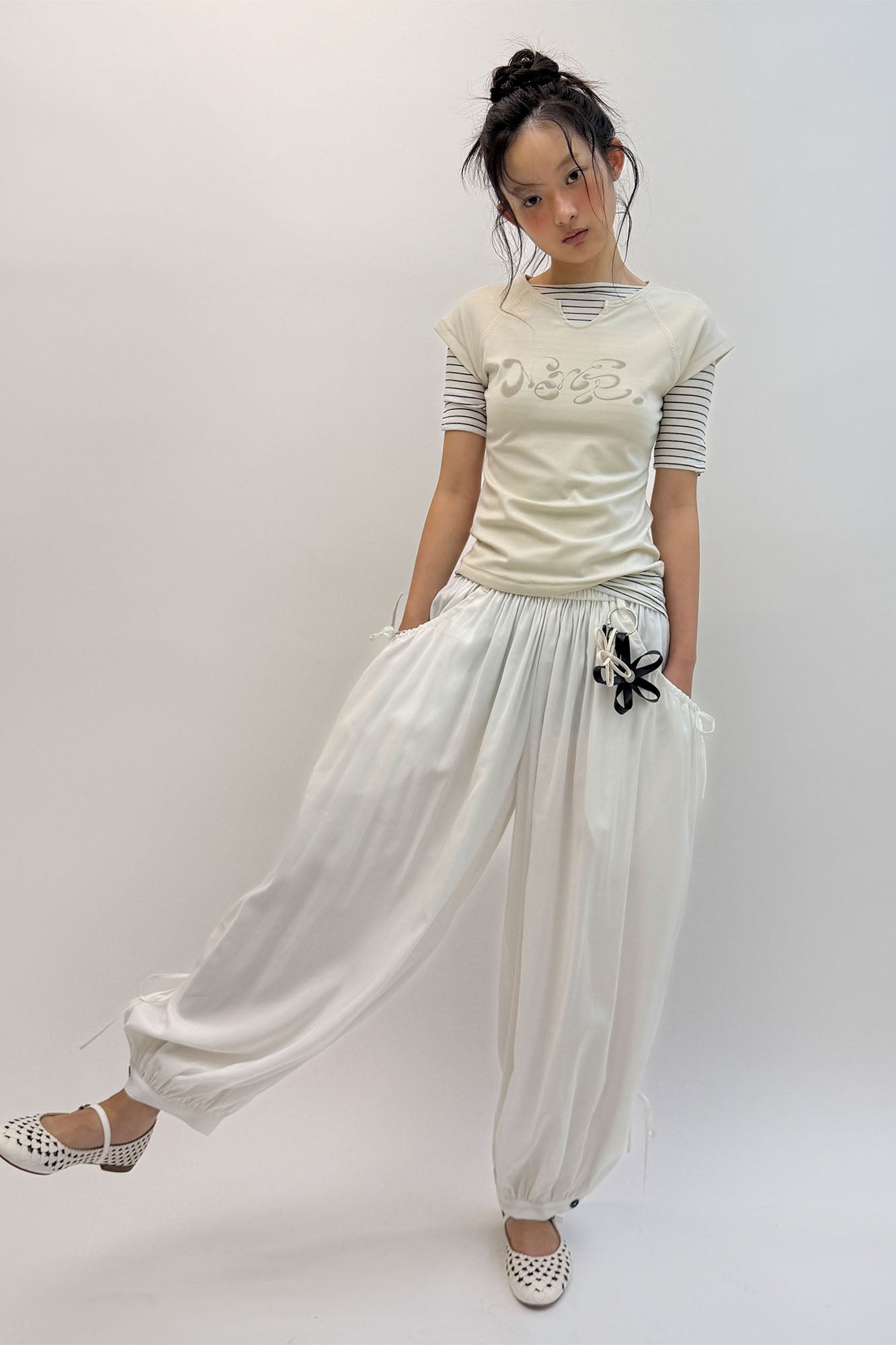 NEVERSEEZ Drawstring Pleats Balloon Pants