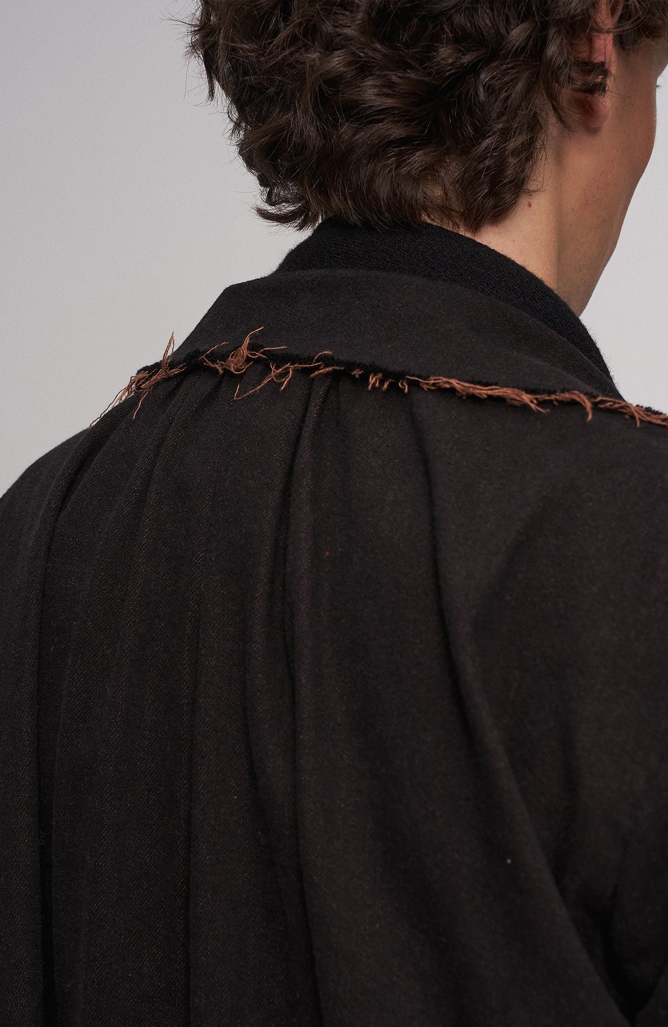 ILNya Nieternite Nifutur Raw-Edge Wool-Blend Longline Coat